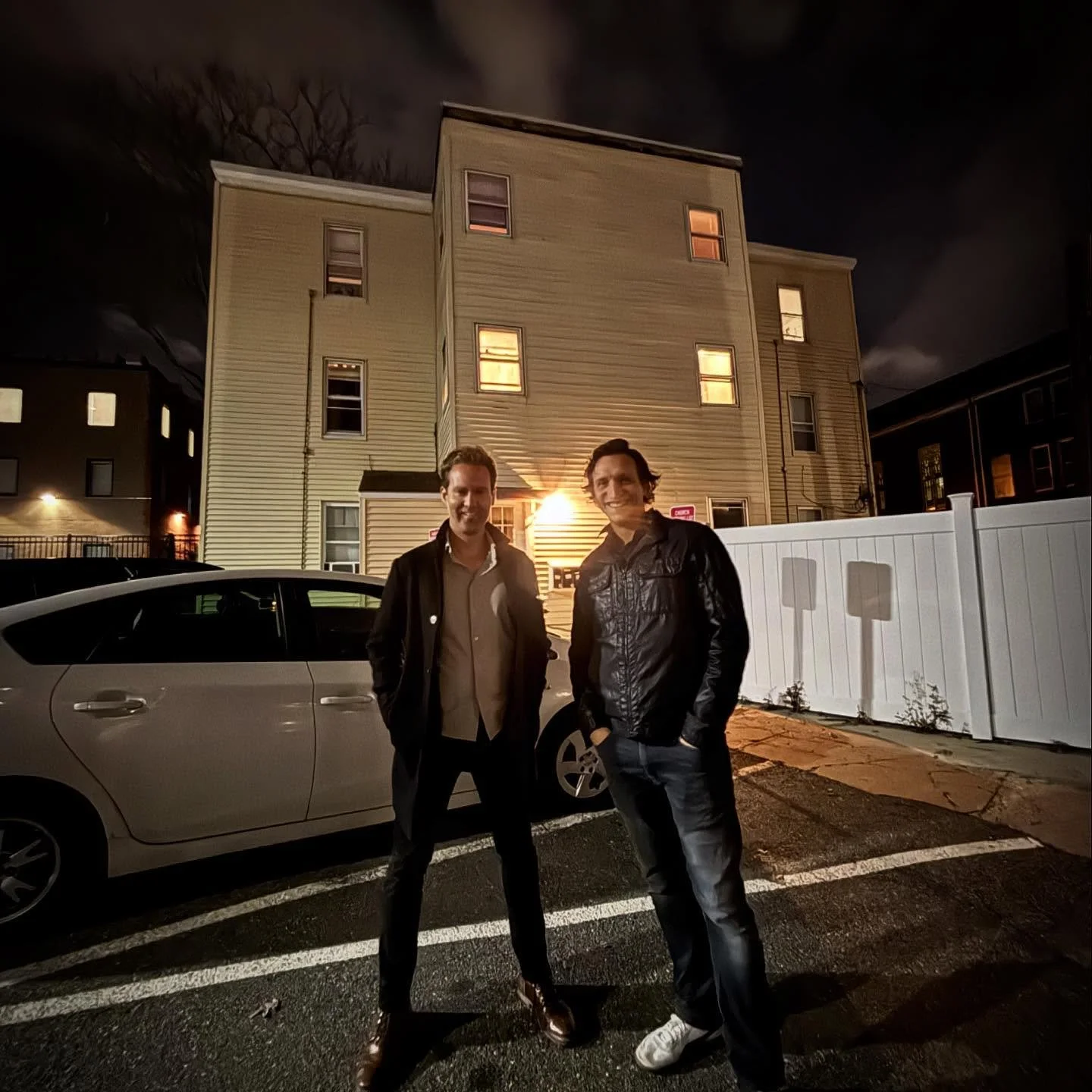 Behold, our first apartment in Cambridge. We swung by the other night to grab a quick picture before the show. It hasn&rsquo;t changed a bit which is slightly concerning given it was in rough condition when we moved in around 2007. There were so many