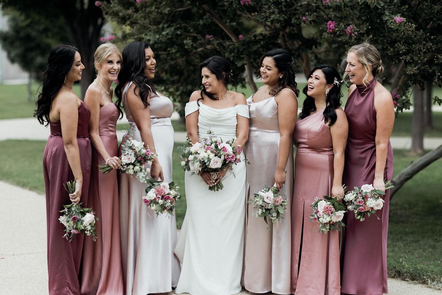 Blushing bridesmaids and our blissful bride✨ 

Photography @nacphotograph 
Design @alloreevents 
Florals @petalnbloom.studio 
Bridal Dress @annebarge 
Bridesmaids&rsquo; Dresses @jennyyoonyc 

#weddings #dcweddings #weddingplanner #brideandbridesmaid