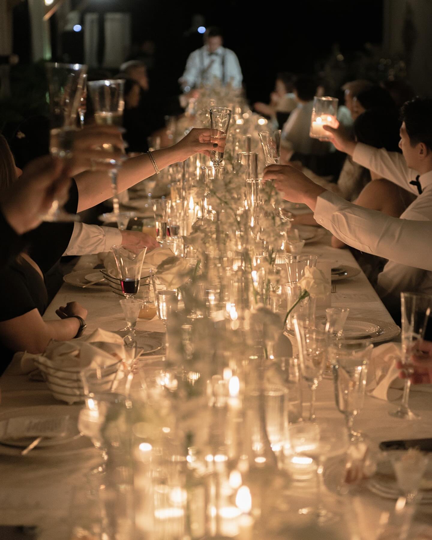 Candlelit tablescapes will never go out of style. They instantly create warmth, set a romantic mood, and add effortless elegance to your guest tables. From soft glows to statement displays, we love a good candle moment.✨

Planning &amp; Design @allor