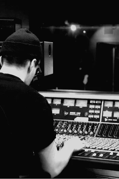 Jason Rostkowski (Assistant Engineer)