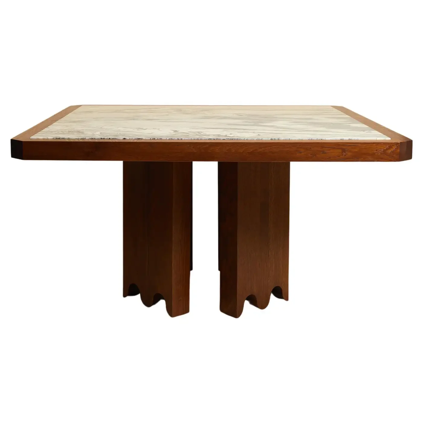 Quadrata Table