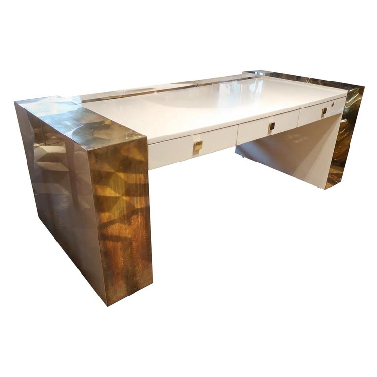 SQ0111090 Writing Desk