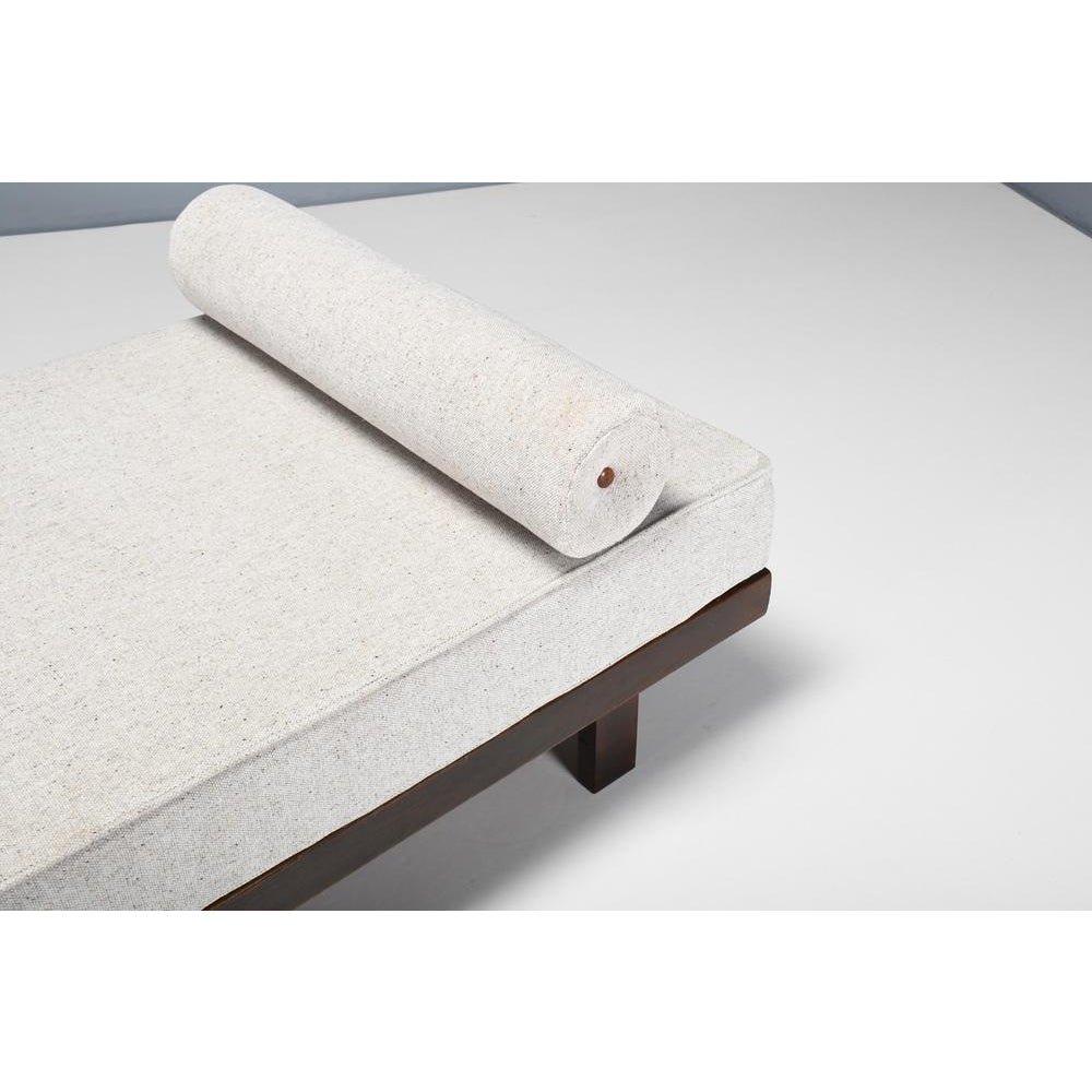 minimalist-daybed-attributed-to-jorge-zalszupin-for-latelier-brazil-1959-4908.jpeg