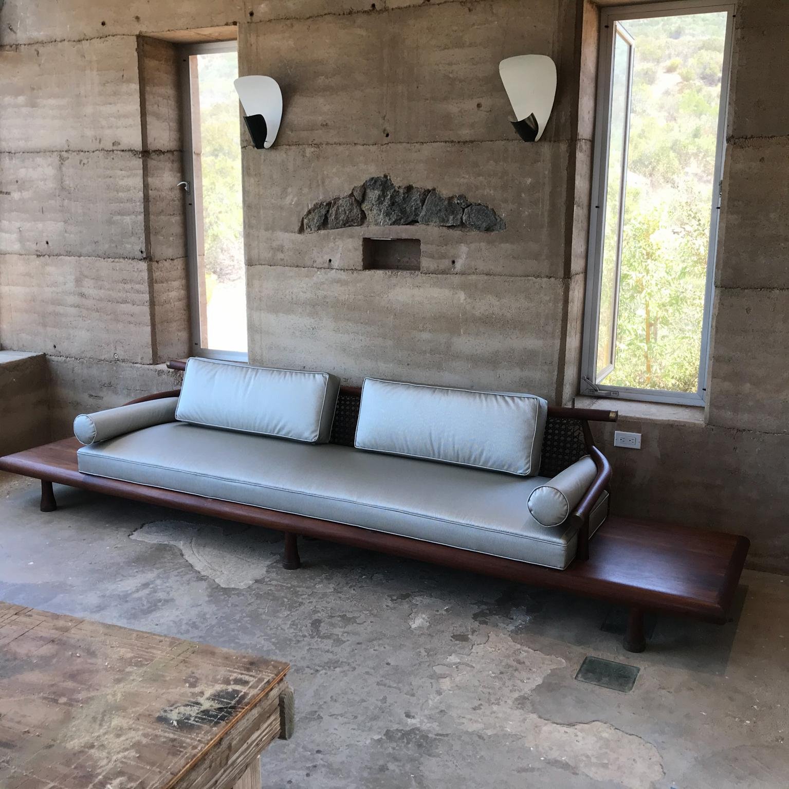 1950s-frank-kyle-fabulous-floating-mahogany-sofa-mexico-city-3286.jpeg