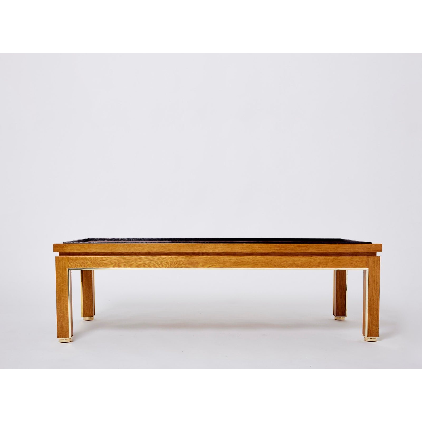 dupre-lafon-style-oak-brass-leather-coffee-table-alberto-pinto-1990-0681.jpeg