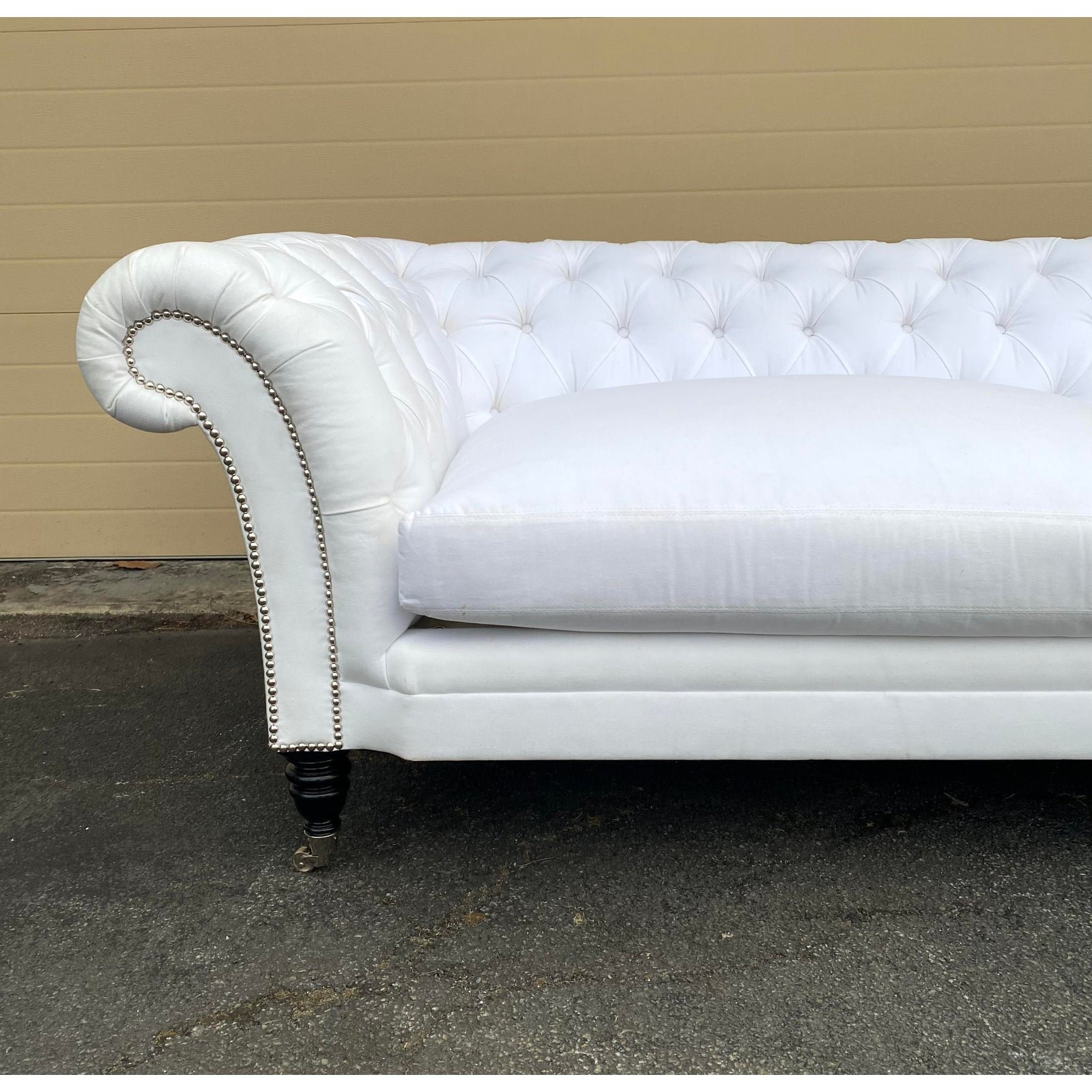 ralph-lauren-brook-street-chesterfield-sofa-1568.jpeg