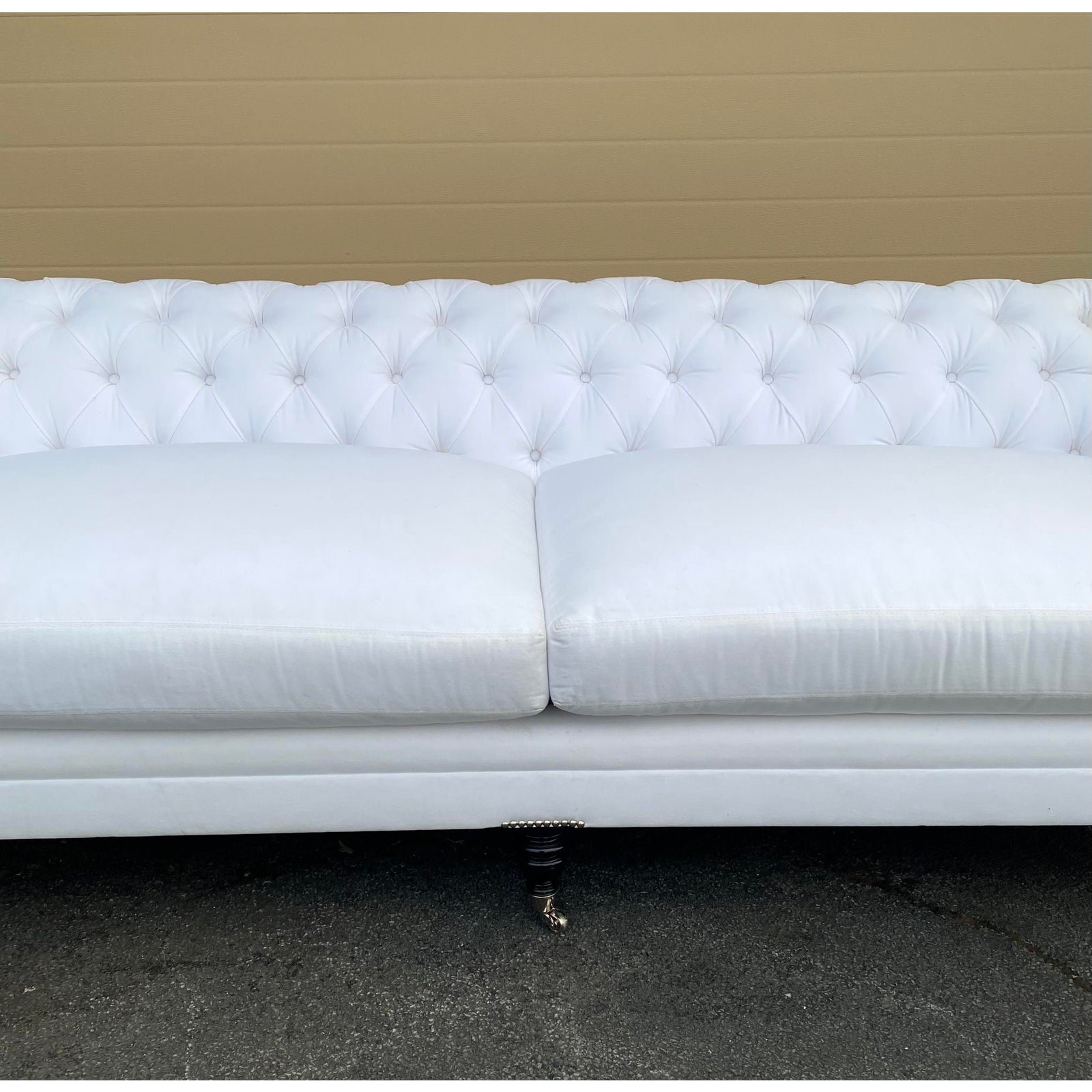 ralph-lauren-brook-street-chesterfield-sofa-3406.jpeg