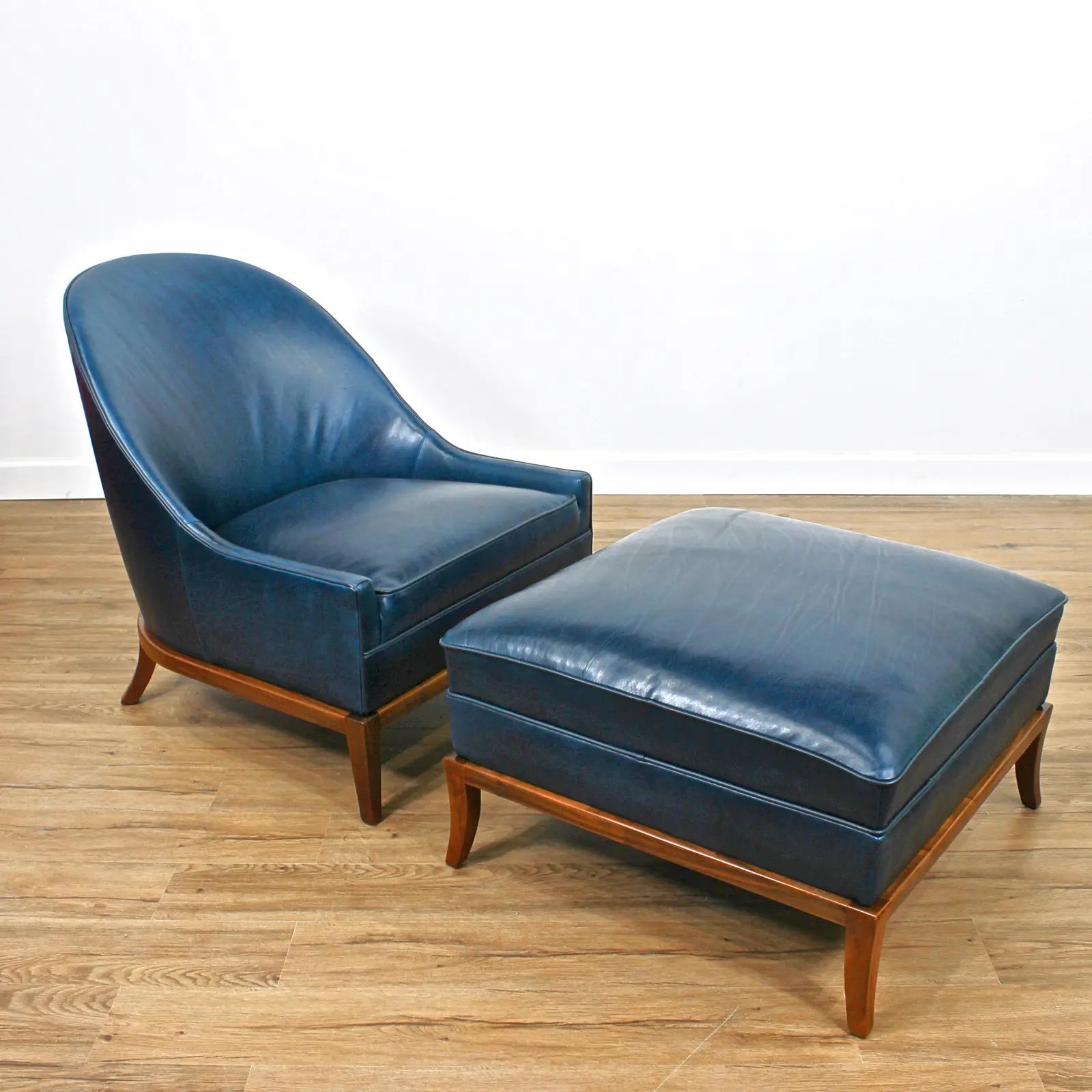 restored-1950s-model-2043-th-robsjohn-gibbings-lounge-chair-and-ottoman-7763.jpeg
