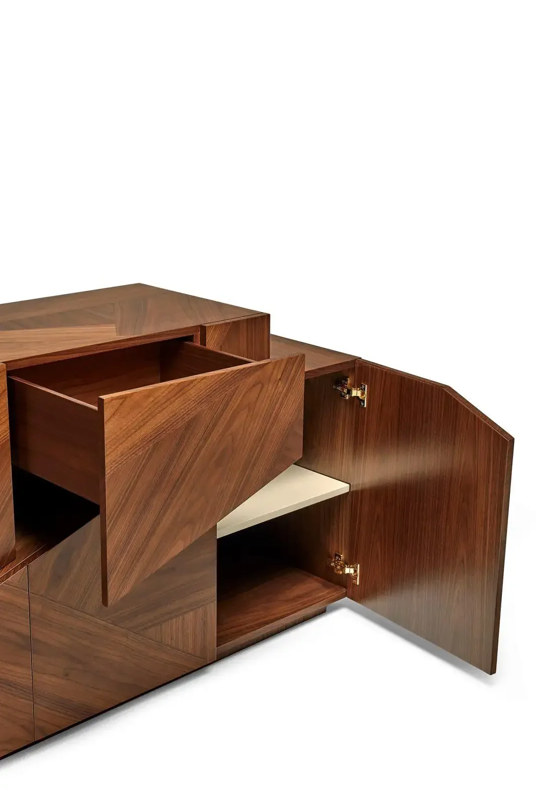 190100_GJ_MERIDIANO_SIDEBOARD_08_1067x1600_master.webp