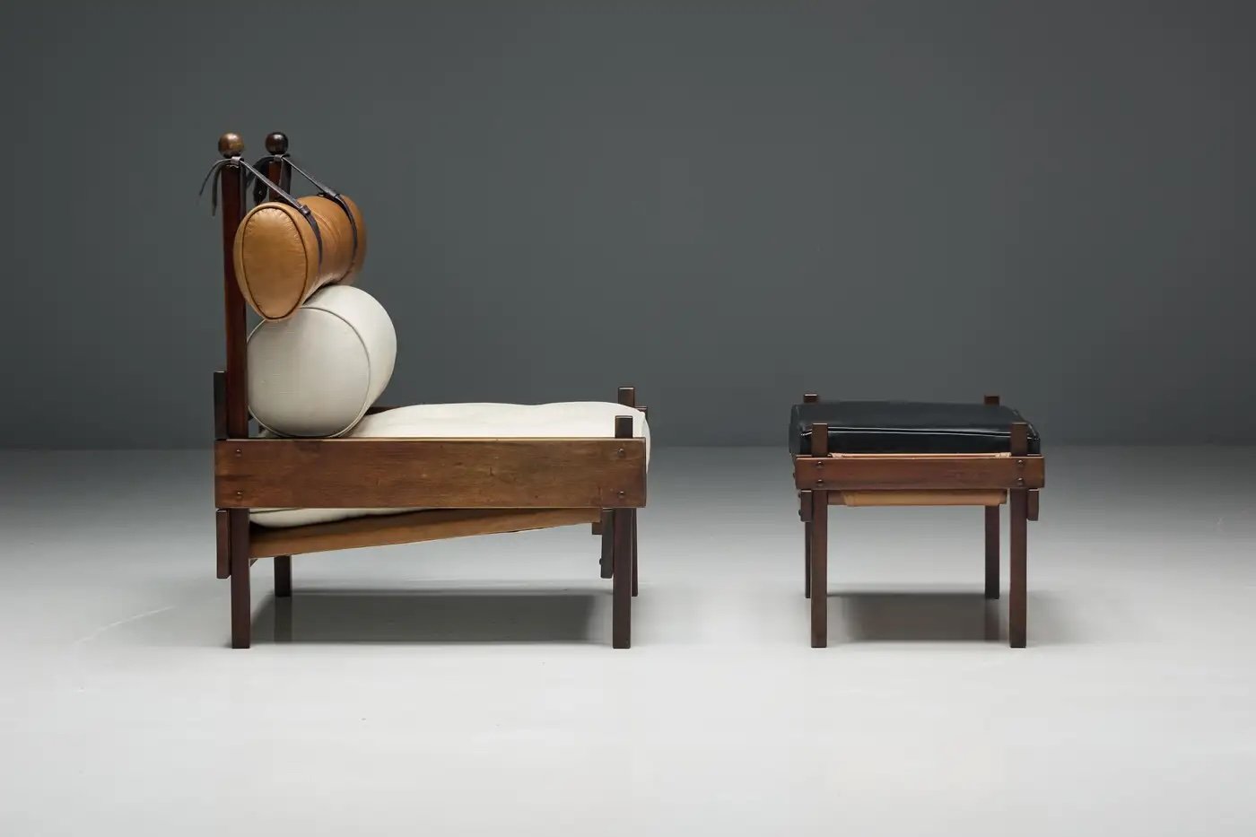 Lounge_Chair_Tonico_by_Sergio_Rodrigues_20_master.jpeg