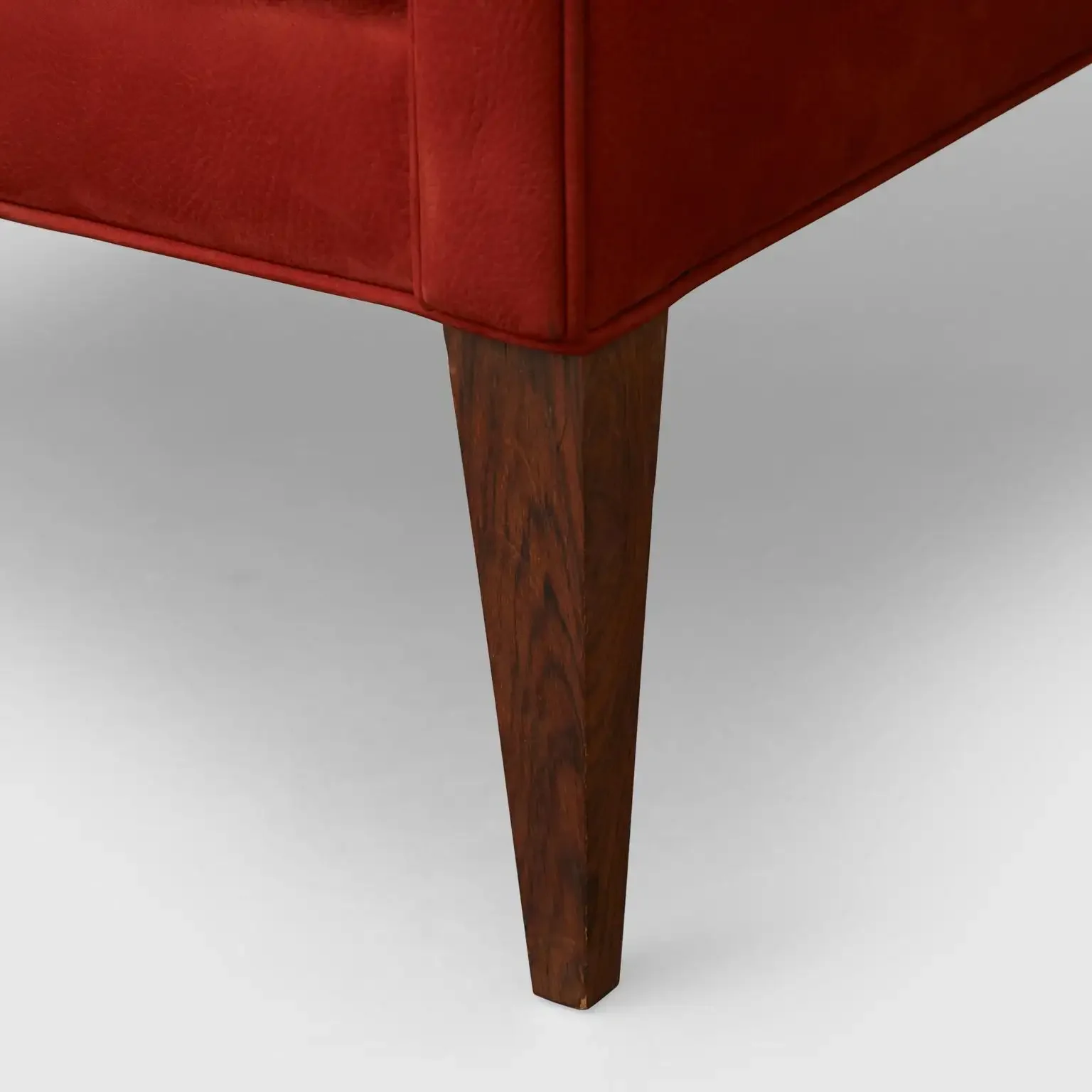 Illum_Wikkelso_A1049_Suede_Chair_RFL_master.webp
