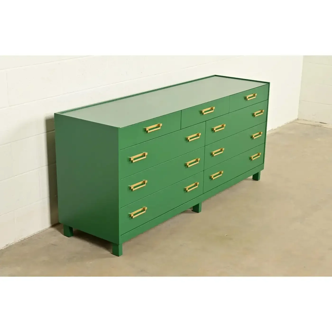 imgi_55_michael_taylor_for_baker_furniture_mid_century_hollywood_regency_gre_master.webp