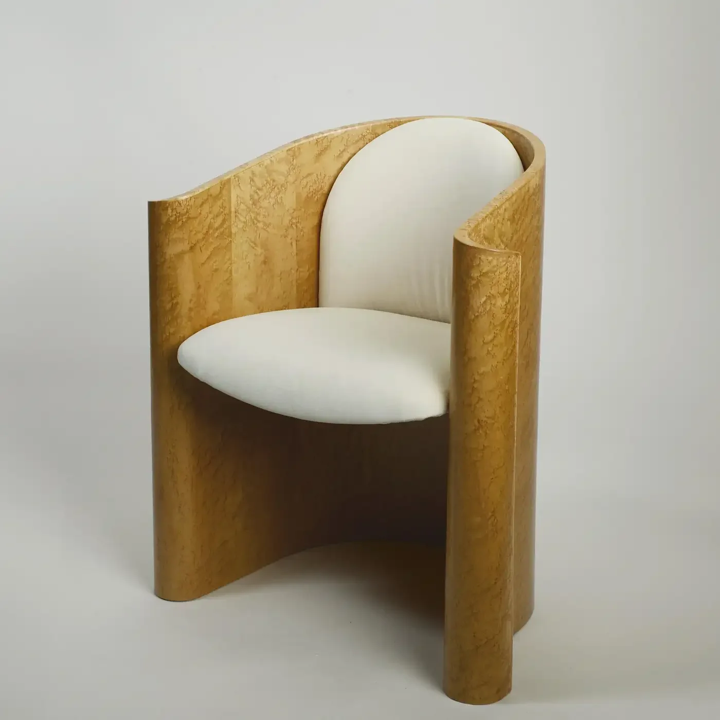 GarnierPingree_VoluteChair_BC_3__master.webp
