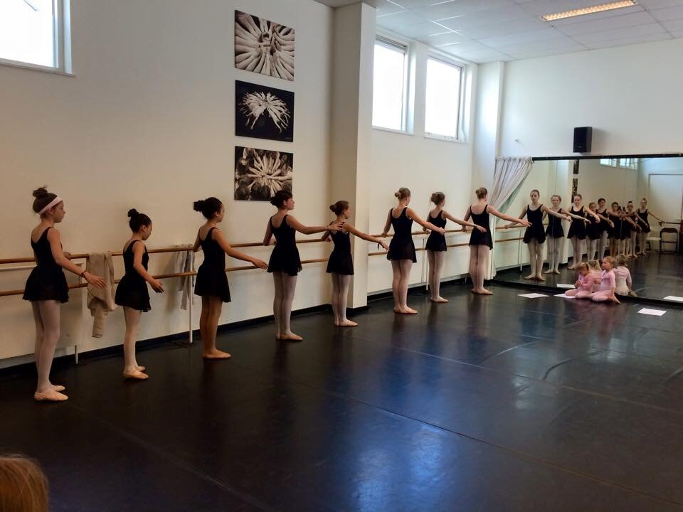 balletles laren.jpg