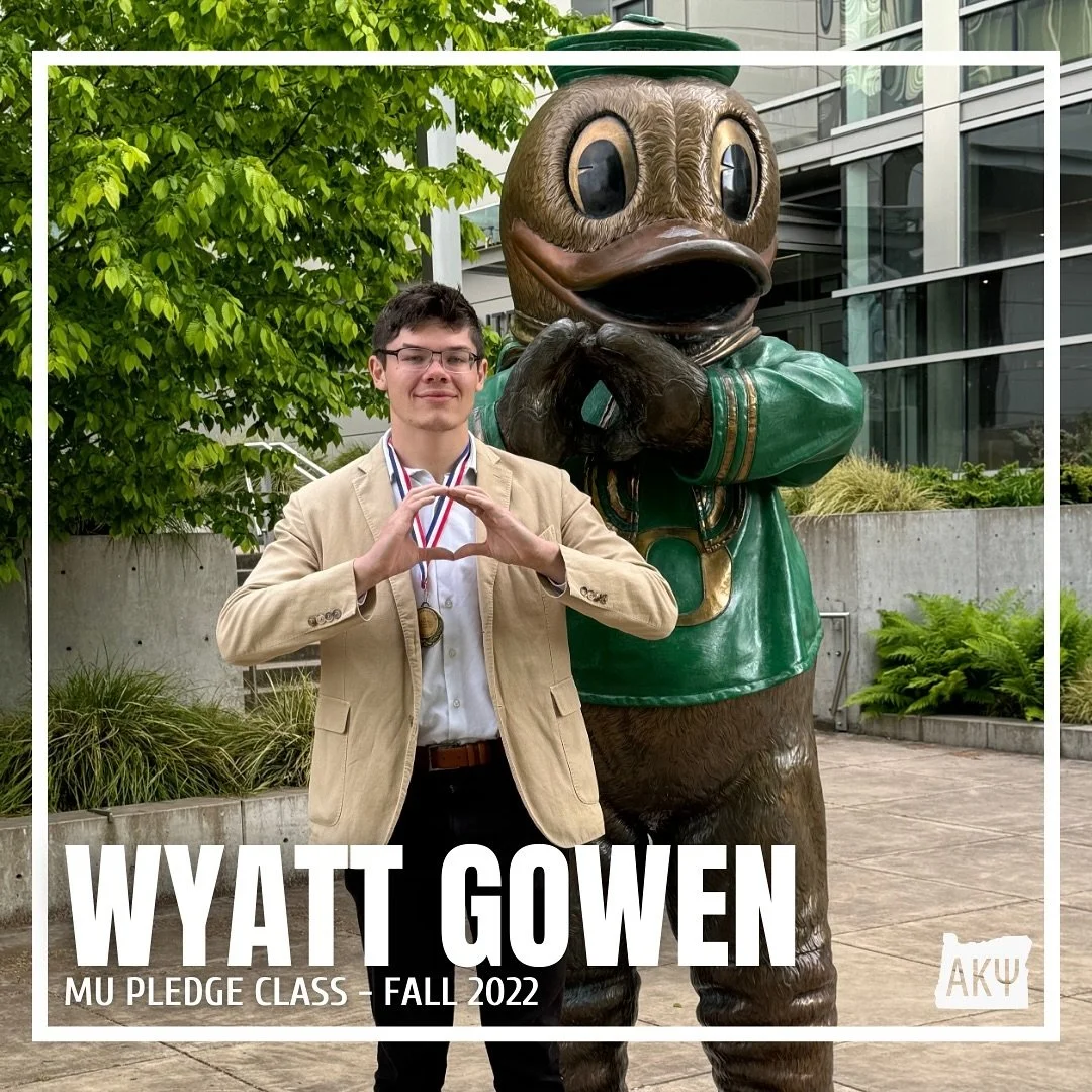 SENIOR SPOTLIGHT: Wyatt Gowen

Wyatt is studying Political Science and Business Administration with a concentration in Marketing, with a minor in PPPM. He is originally from Seattle, WA and is apart of the Mu pledge class, joining Alpha Kappa Psi in 