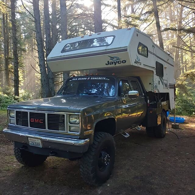 As much as an advocate that I am for working hard, I also highly suggest exploring and playing just as hard! I was able to get a few pics while momma was able to sleep in. #camp #campinglife. #camping #PNW #UPPERLEFTUSA #squarebodybrothers #squarebod