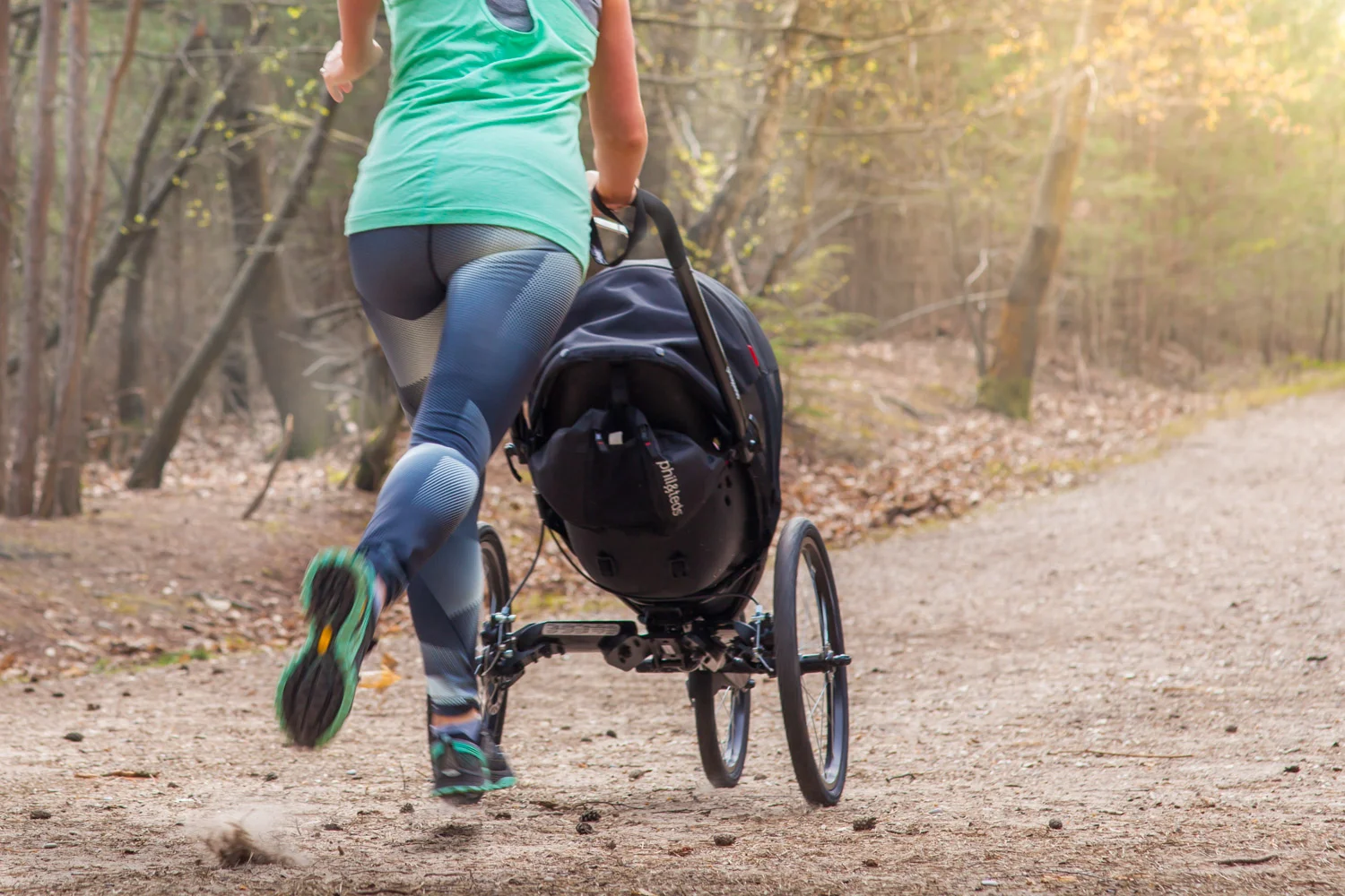 mom-runner-running-pram.jpg