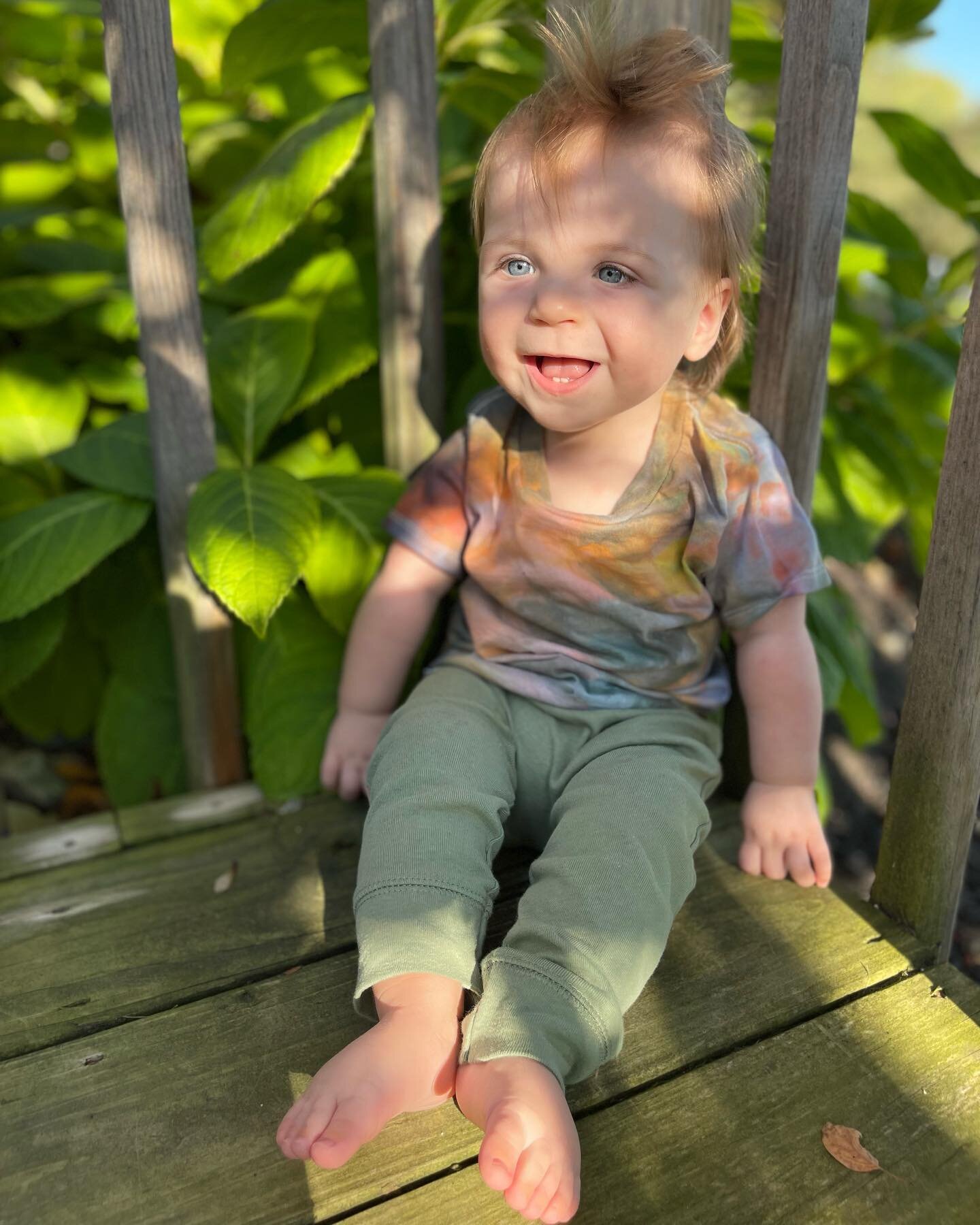 We&rsquo;re doing kids cotton! ✨ My sister has the cutest bb, Hudson rocking two unique one of a kind pieces in size 2T ~ $20 ~ DM for available options. Available in the Etsy shop tomorrow. 💫 #futurefibers #futurefibers👽 #icedye #icedyed #customcl