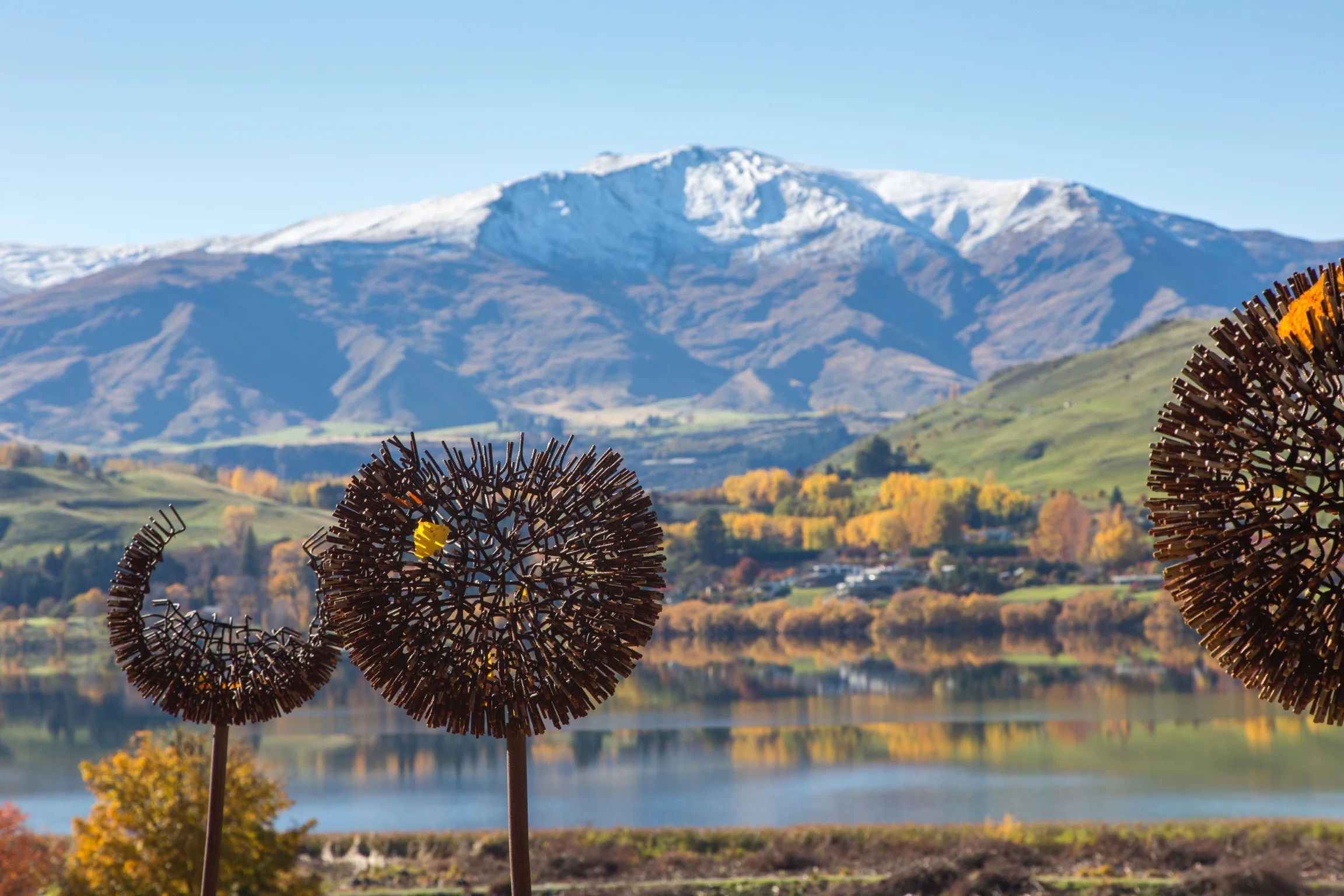 with dandelion sculptures and beautiful views over the lake.