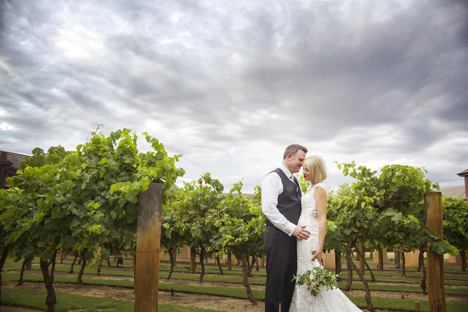Lauren &amp; Shaun | Vines Resort Wedding
