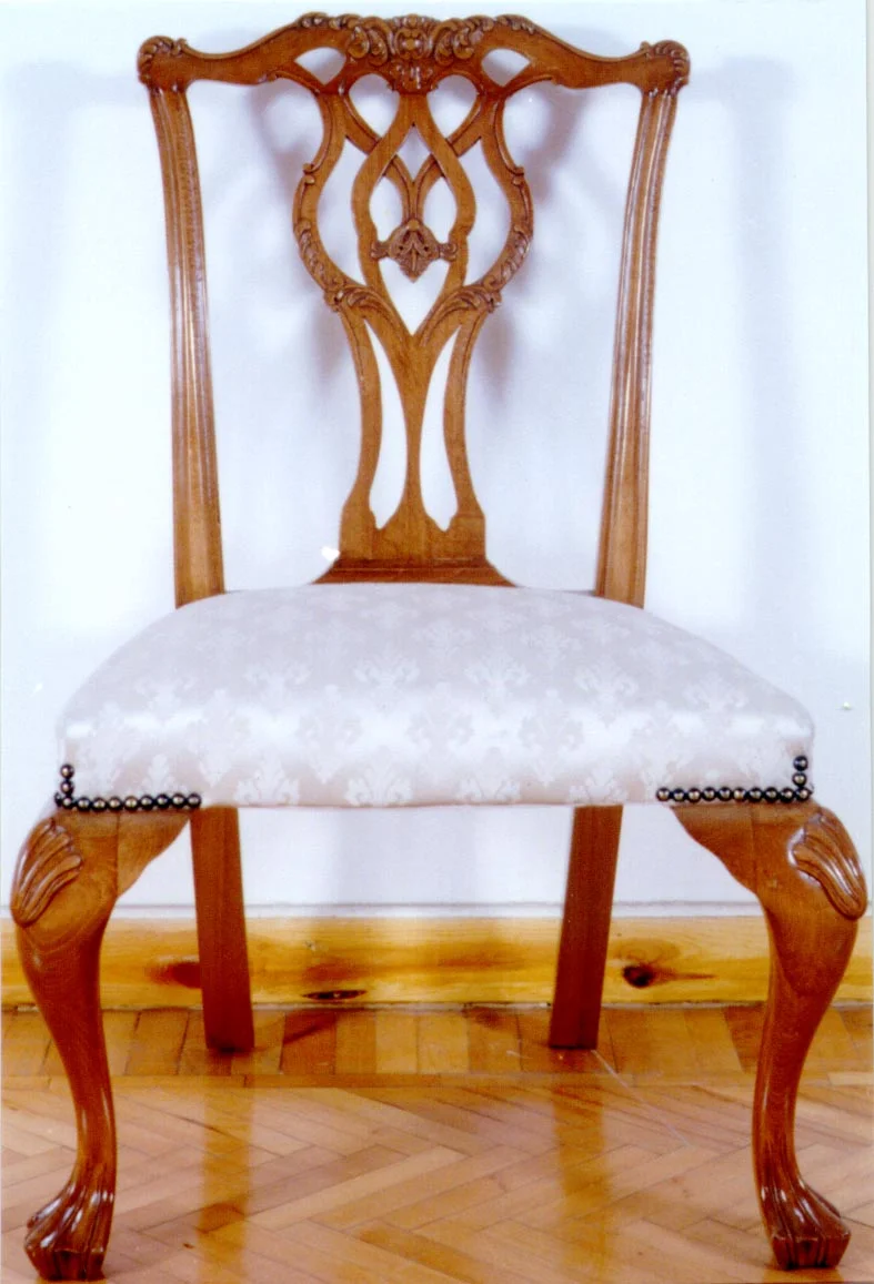 PIERCED BACK CARVED LEG.jpg