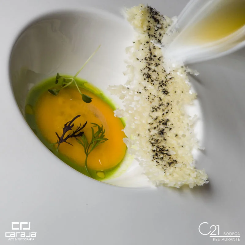 Crema de Calabaza-Calabacín con Ravioli de Setas