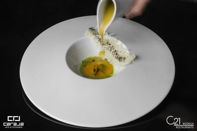 Crema de Calabaza-Calabacín con Ravioli de Setas