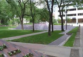 The History of the Loring Greenway