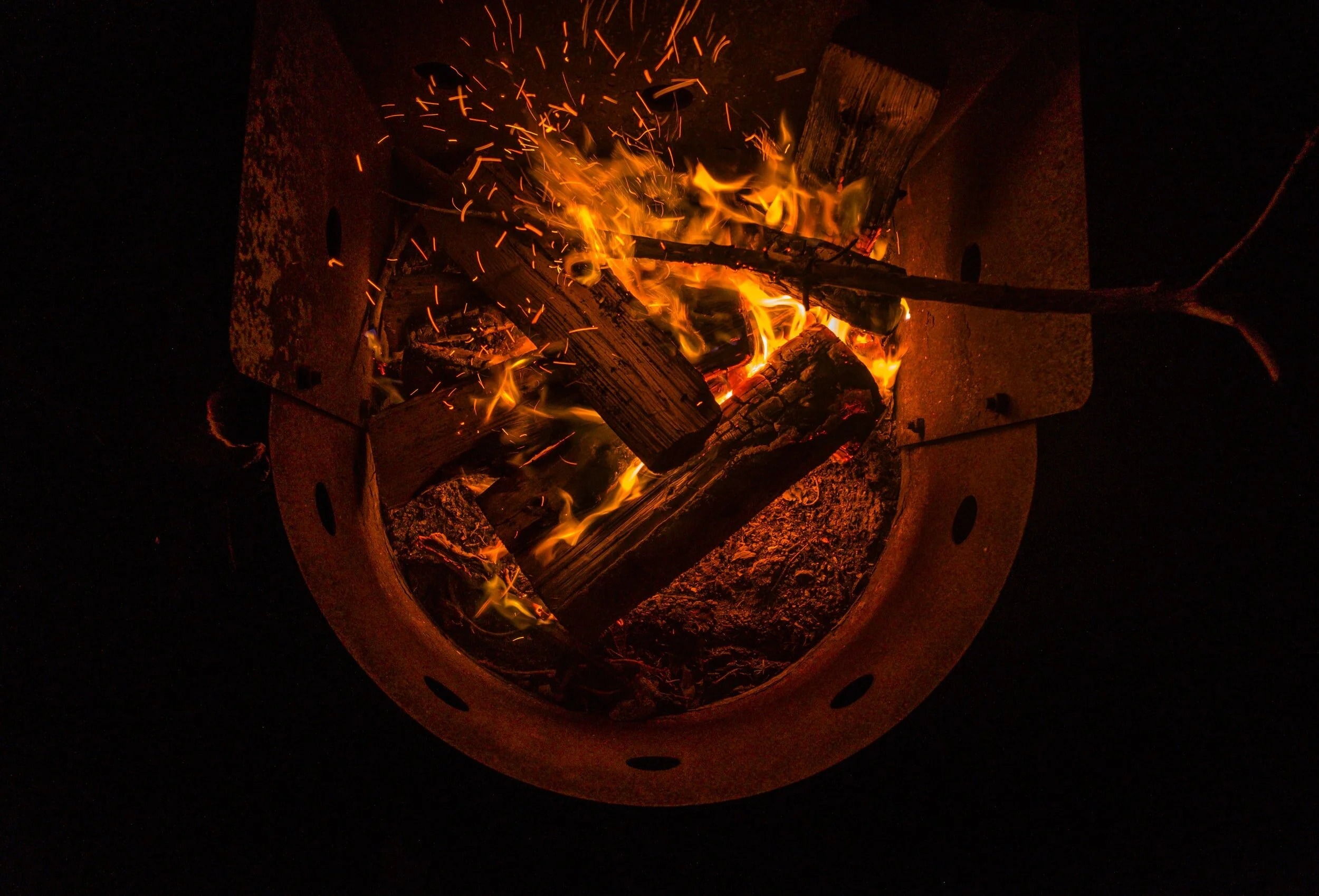 Fall Bonfire Series - Roast a Hot Dog! 