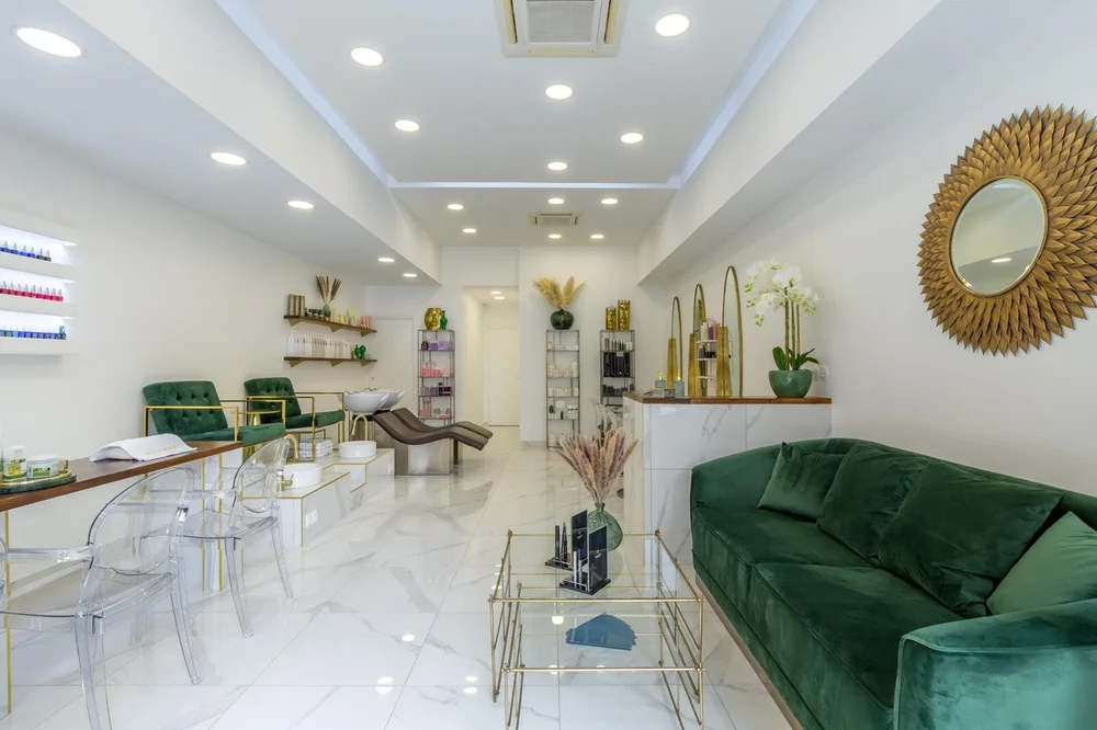 Institut de beauté Menasa Cannes, rue d'Antibes – salon principal