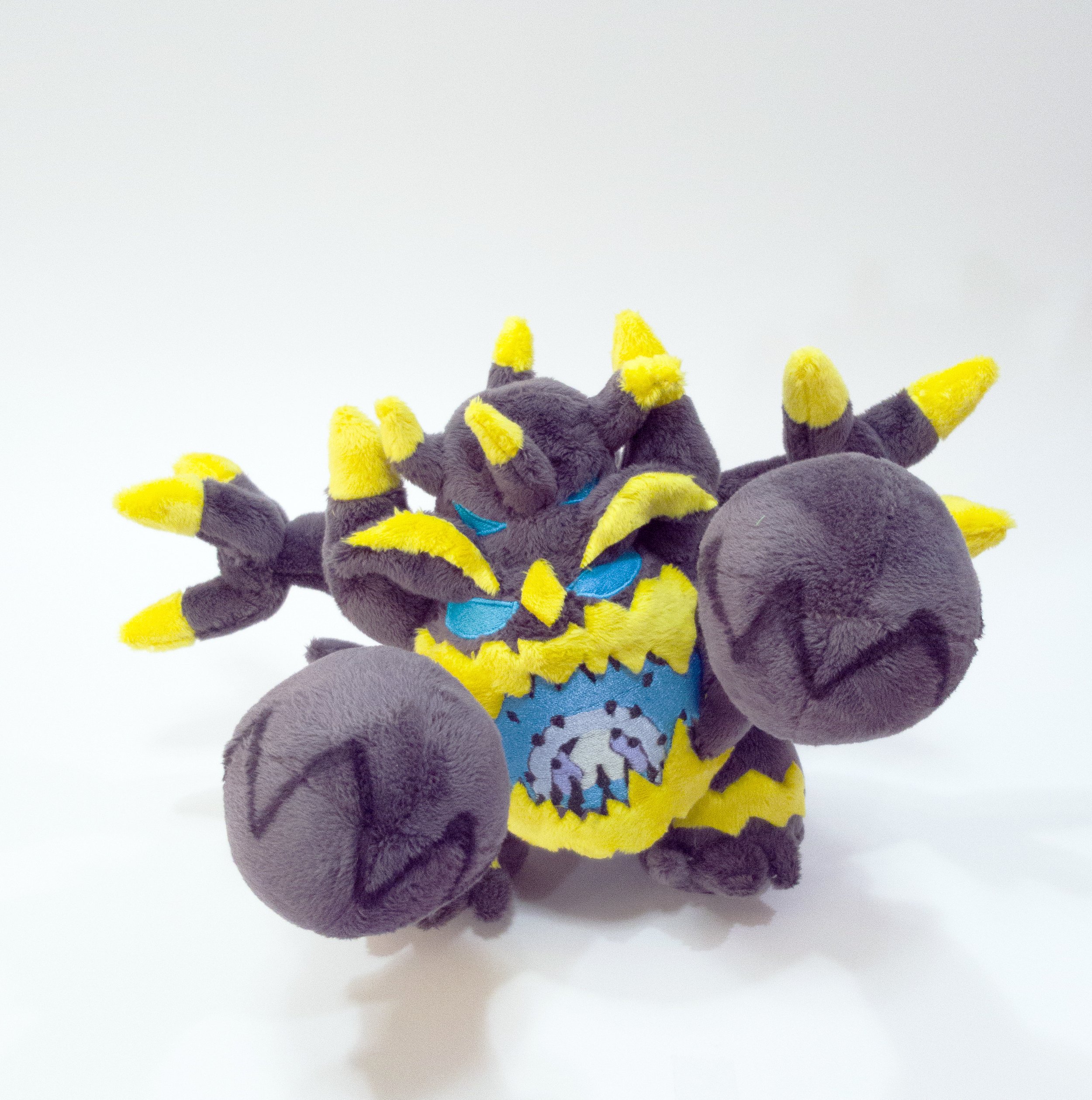 Pokemon Center Original Plush Doll Guzzlord (Ak