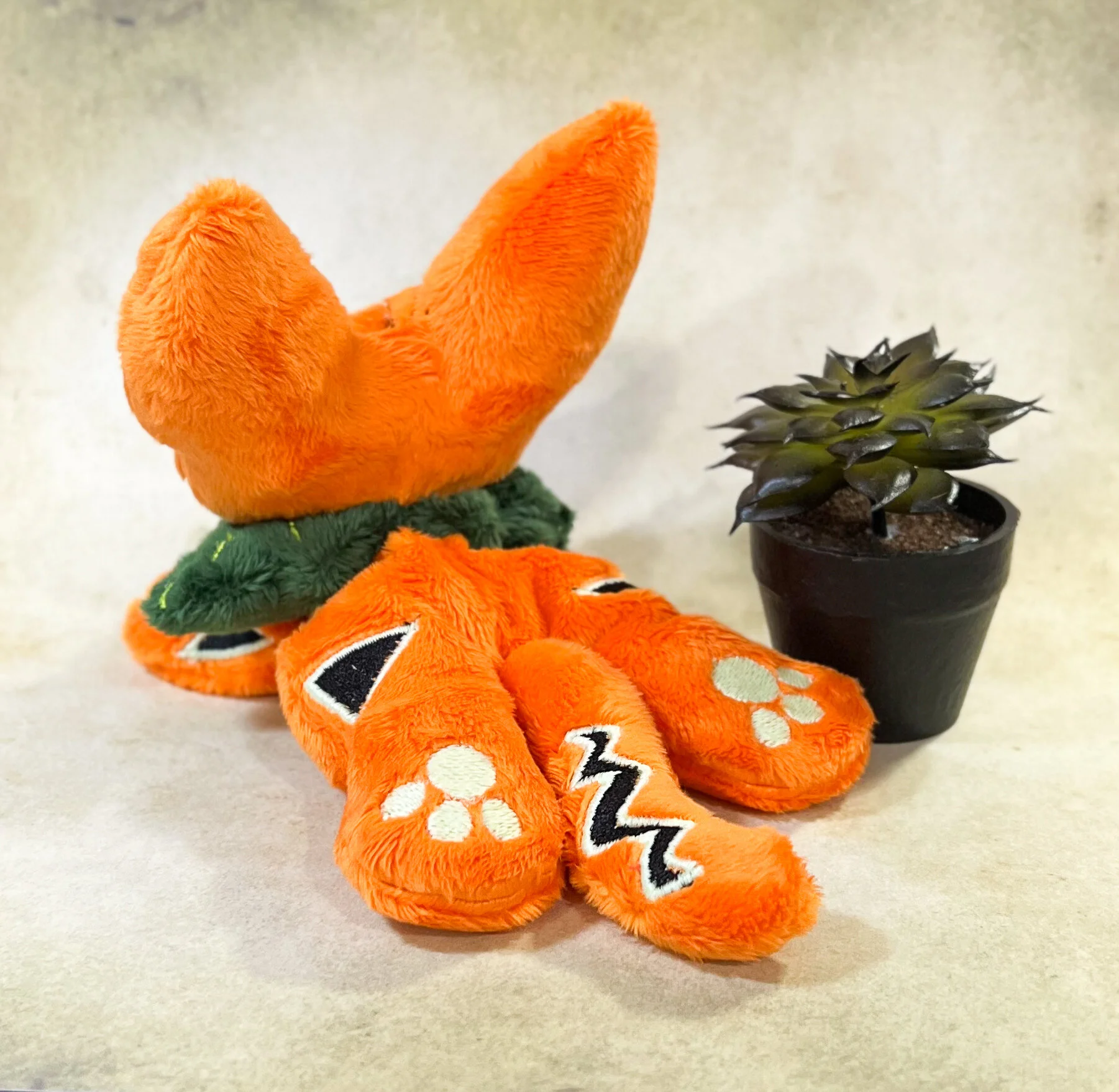 CC6AD000-1E33-4B6C-B954-0F6F4066431A