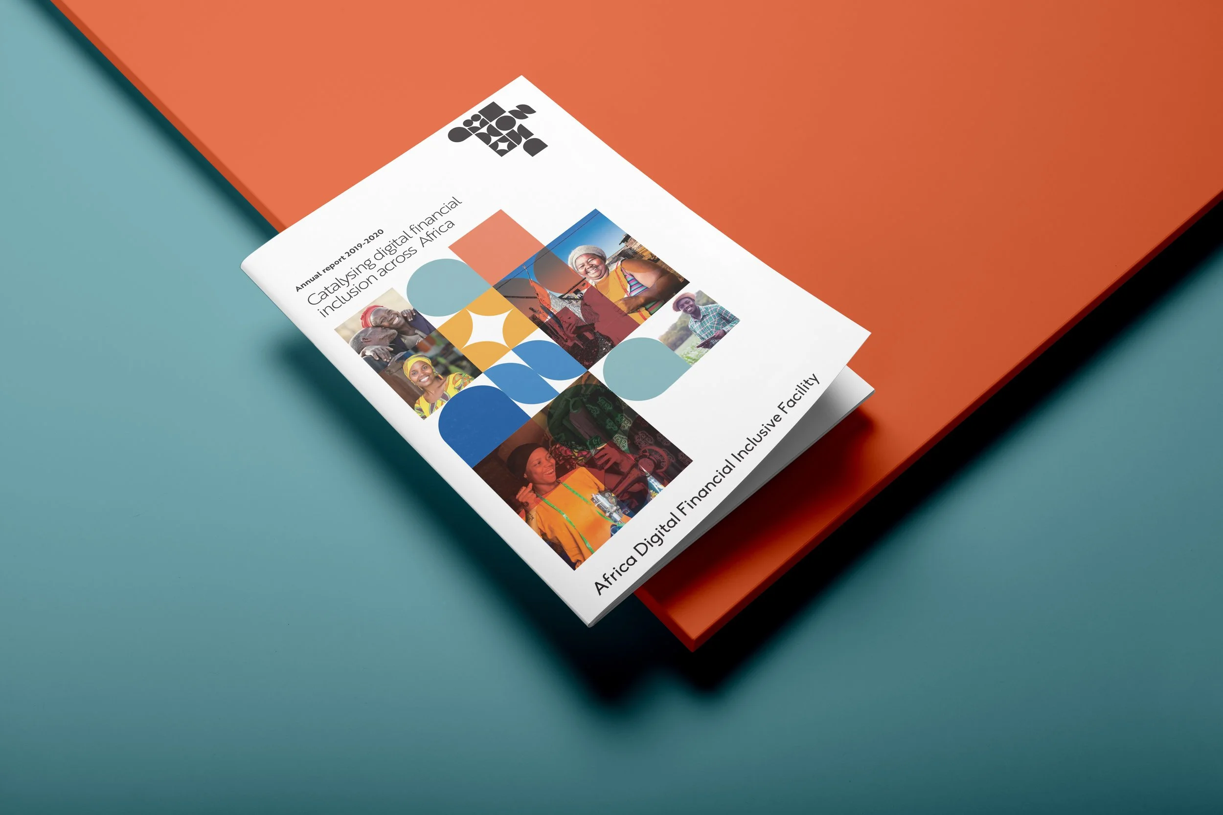 14-softcover-portrait-brochure.jpg