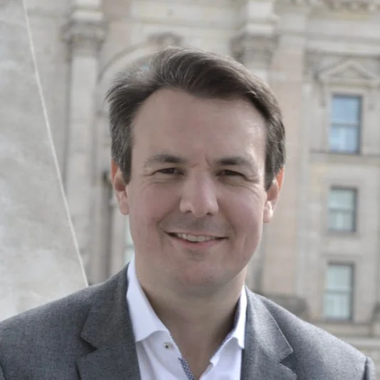 Florian Nöll ist neues Mitglied im AllBright-Stiftungsrat