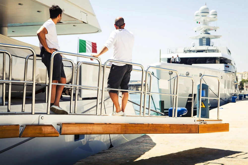 Italy: Instructions that must be respected by all Italian and foreign yacht seafarers / crews currently in Italian shipyards and/or docks