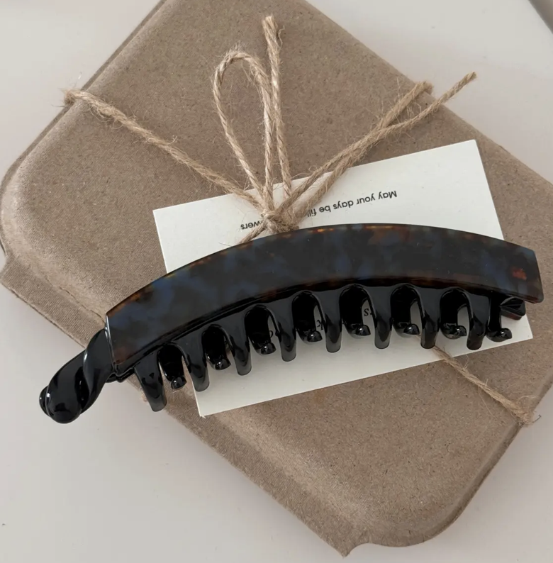 Tortoise Blue Brown Curved Banana Hairclip.png