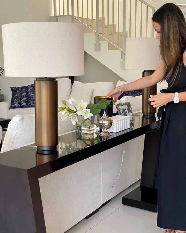 Enjoyed styling this simple bespoke console I designed and had created by a furniture maker for a classic contemporary home in Damac Hills. More details about this grand villa to come. Photos taken by the lovely talented @capturedbyaletha  #stylingma