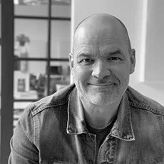 Michael Azulay invok BrandsLinkedIn