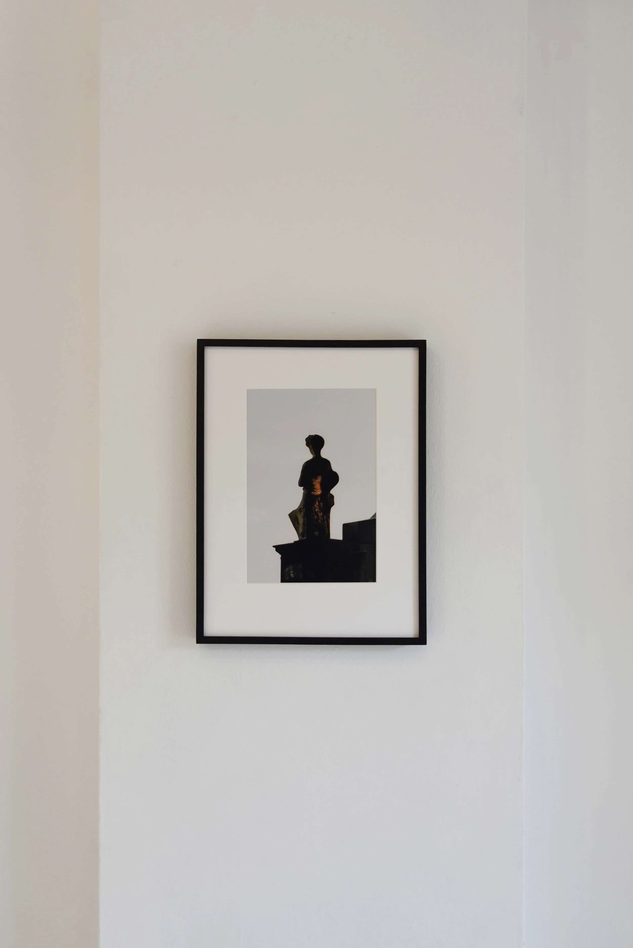 IY0246_Isabelle Young_She who overlooks_2019_C-type print_26 x 17.2 cm_10¼ x 6¾ in_Web_framed.jpg