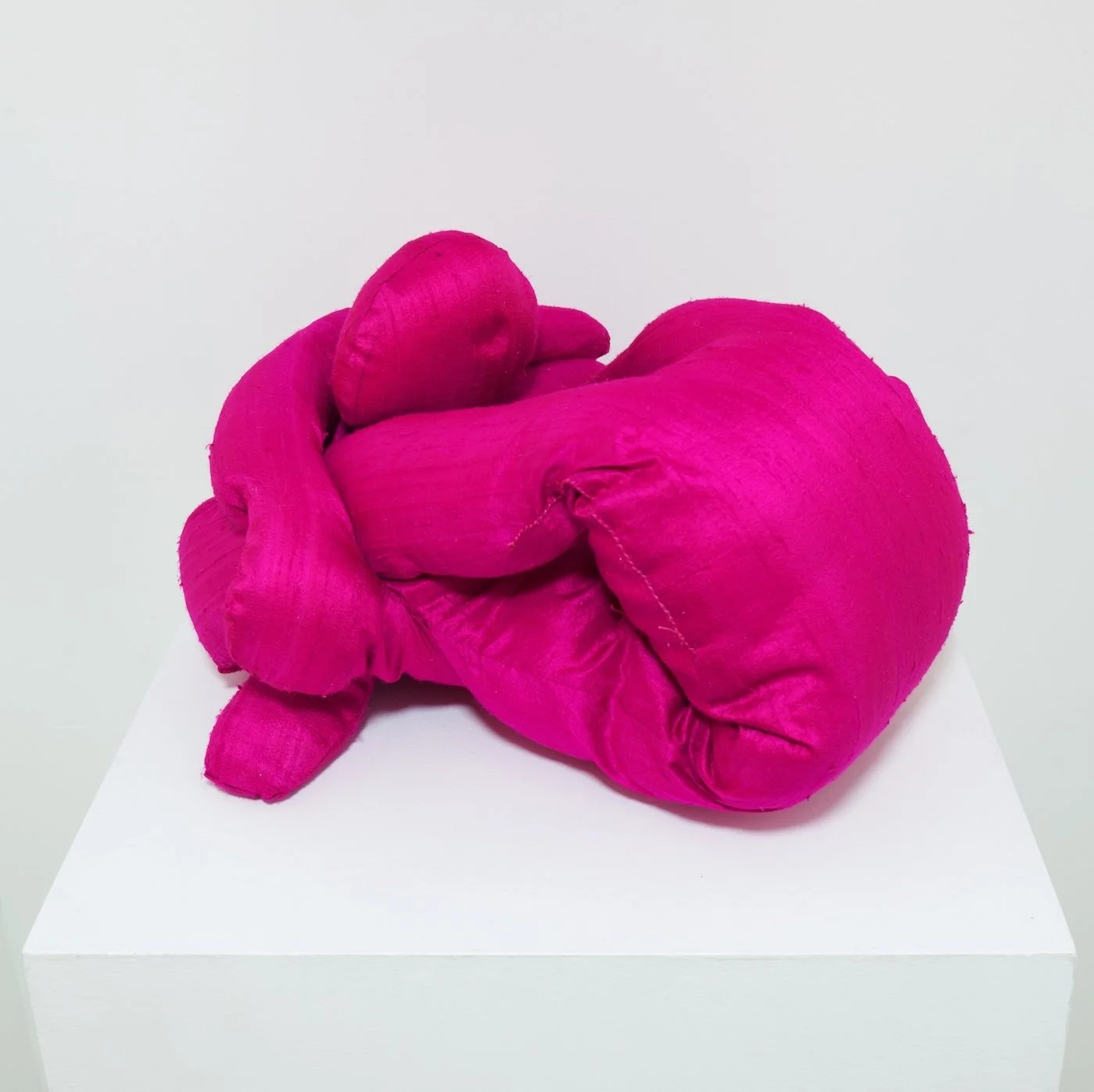 TL0052_Tahnee+Lonsdale_Celeste%2C+2019_Silk+and+poly+fiber+fill_30.48+x+25.4+x+25.4+cm%2C+12+x+10+x+10+in_Web.jpg