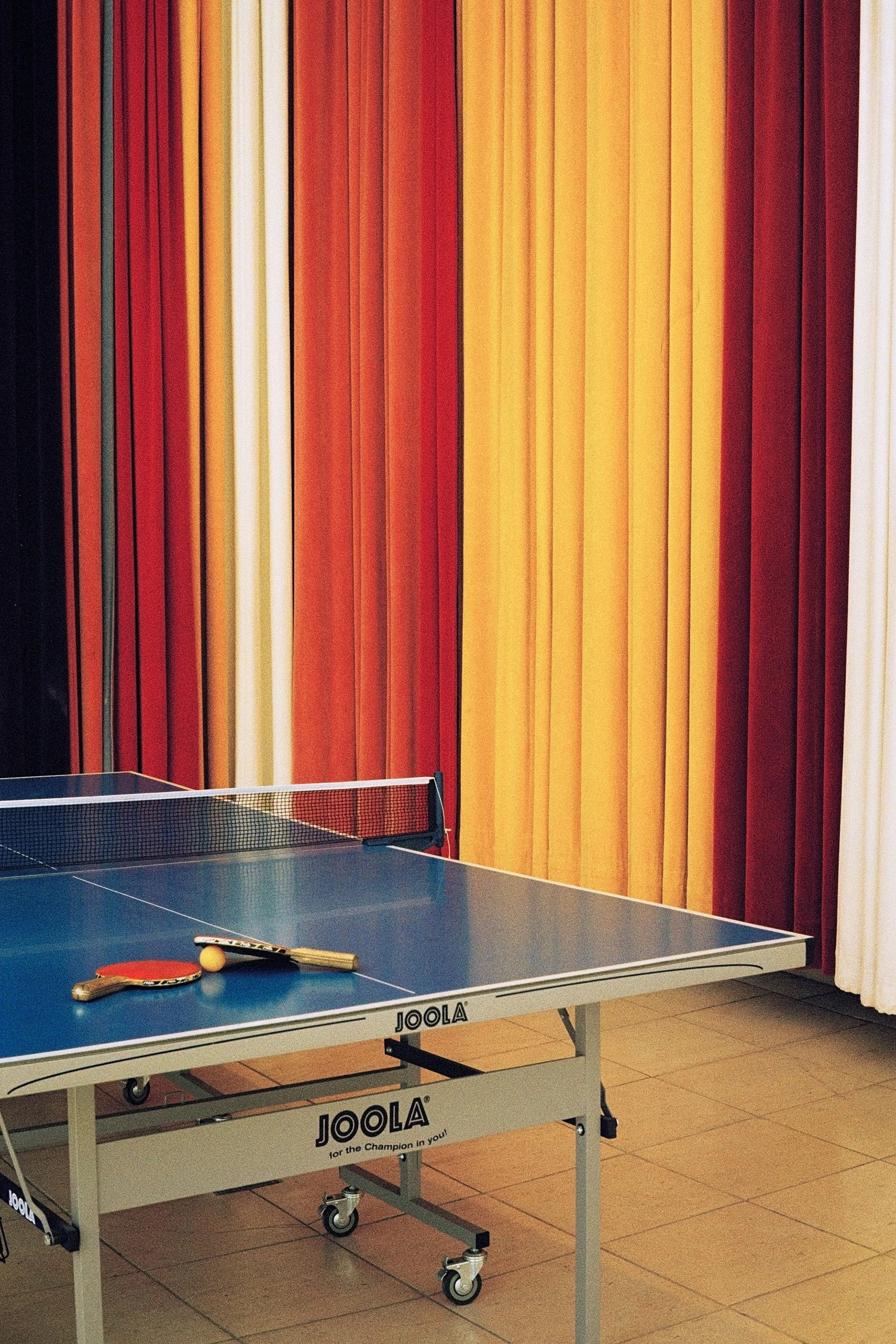 IY0026_Isabelle Young_Los Angeles_2017_Ctype print_26 x 17.2 cm_LowRes.jpg