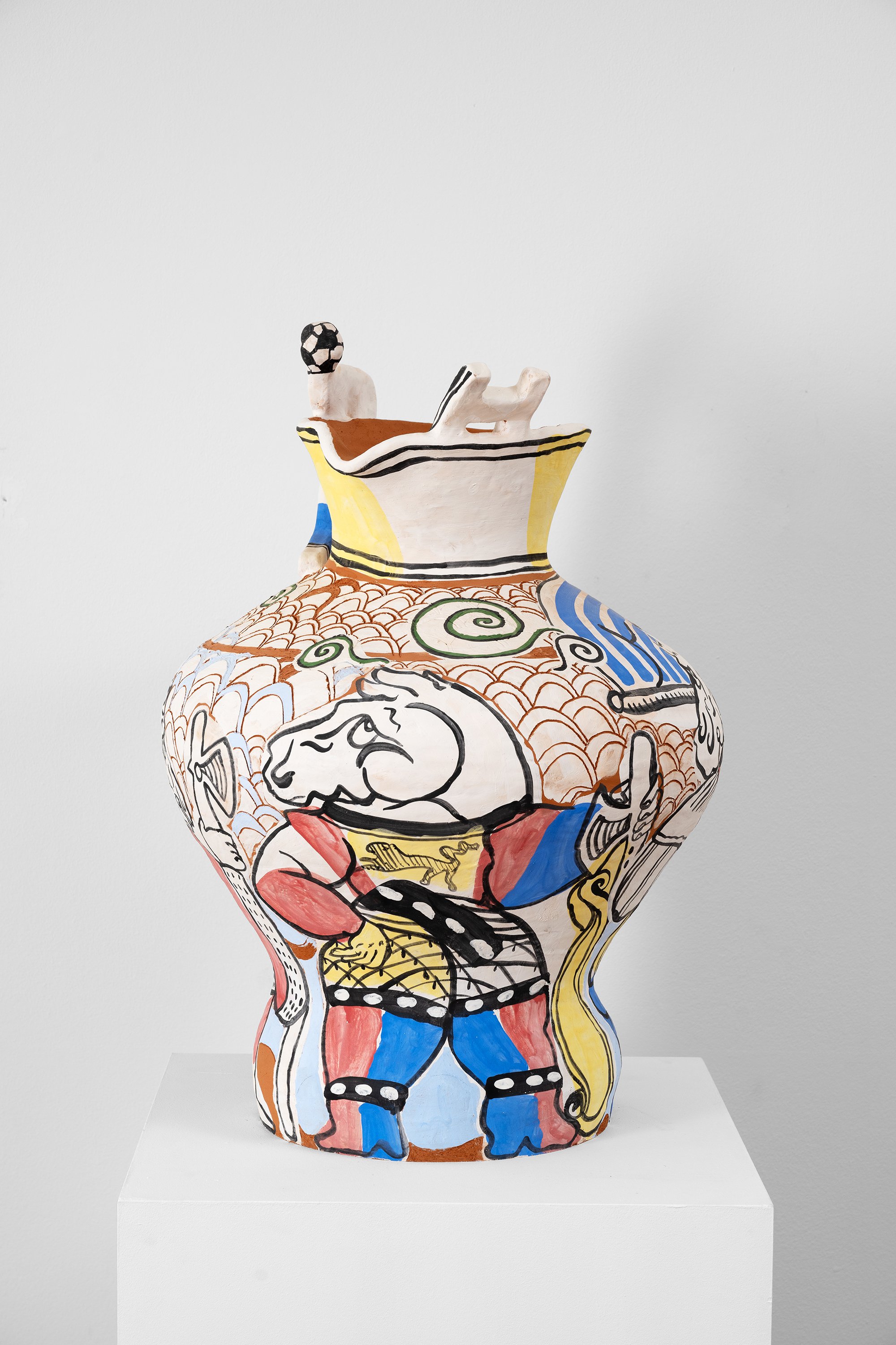 PB0001_Perrine Boudy_Valet de cœur_2024_Engobe on red earthenware_69.00 x 47.00 x 53.00 cm, 27.17 x 18.5 x 20.87 in._LowRes_2.jpg