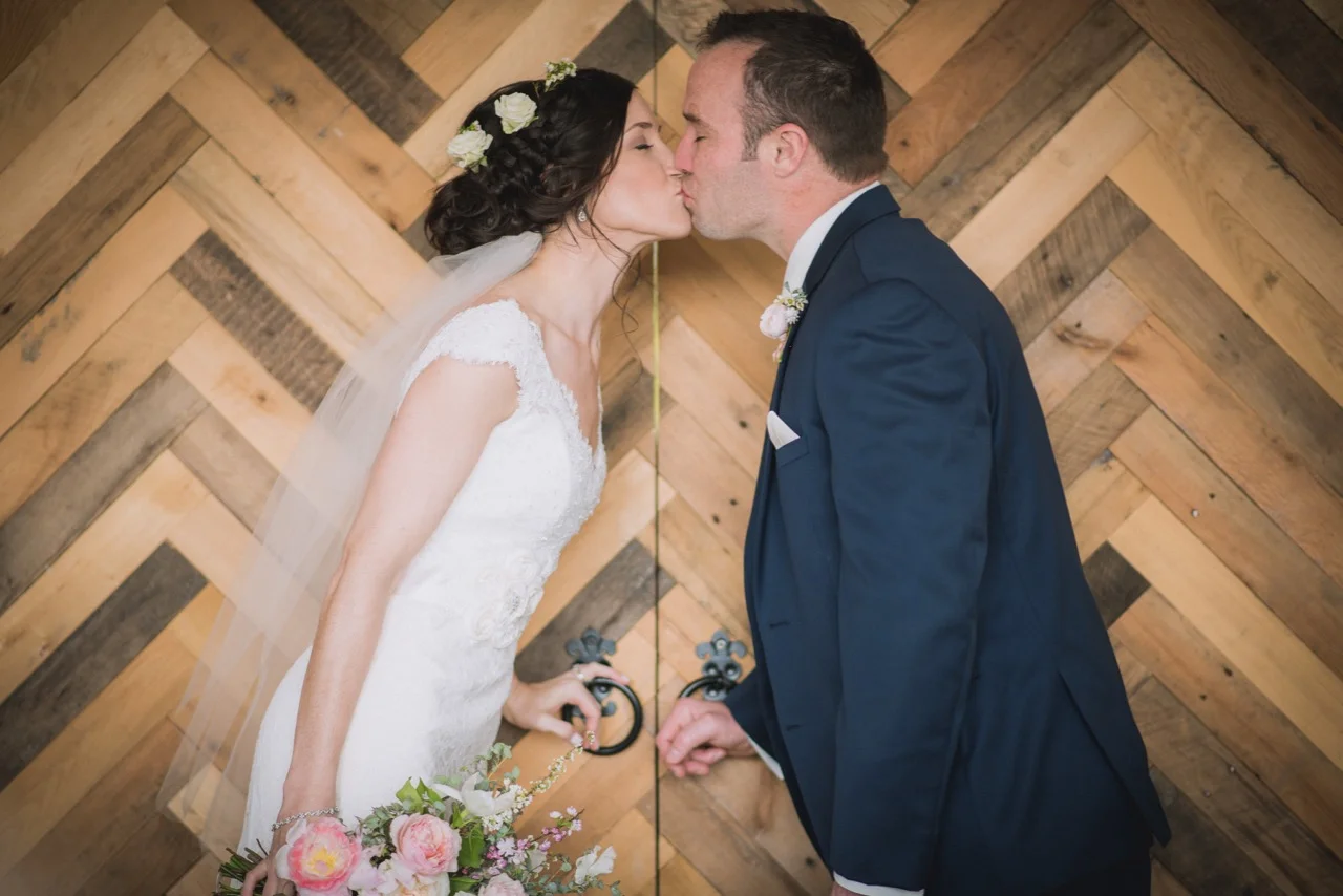 DetailsNshvll-Jill&Chris-Formals-258.jpg