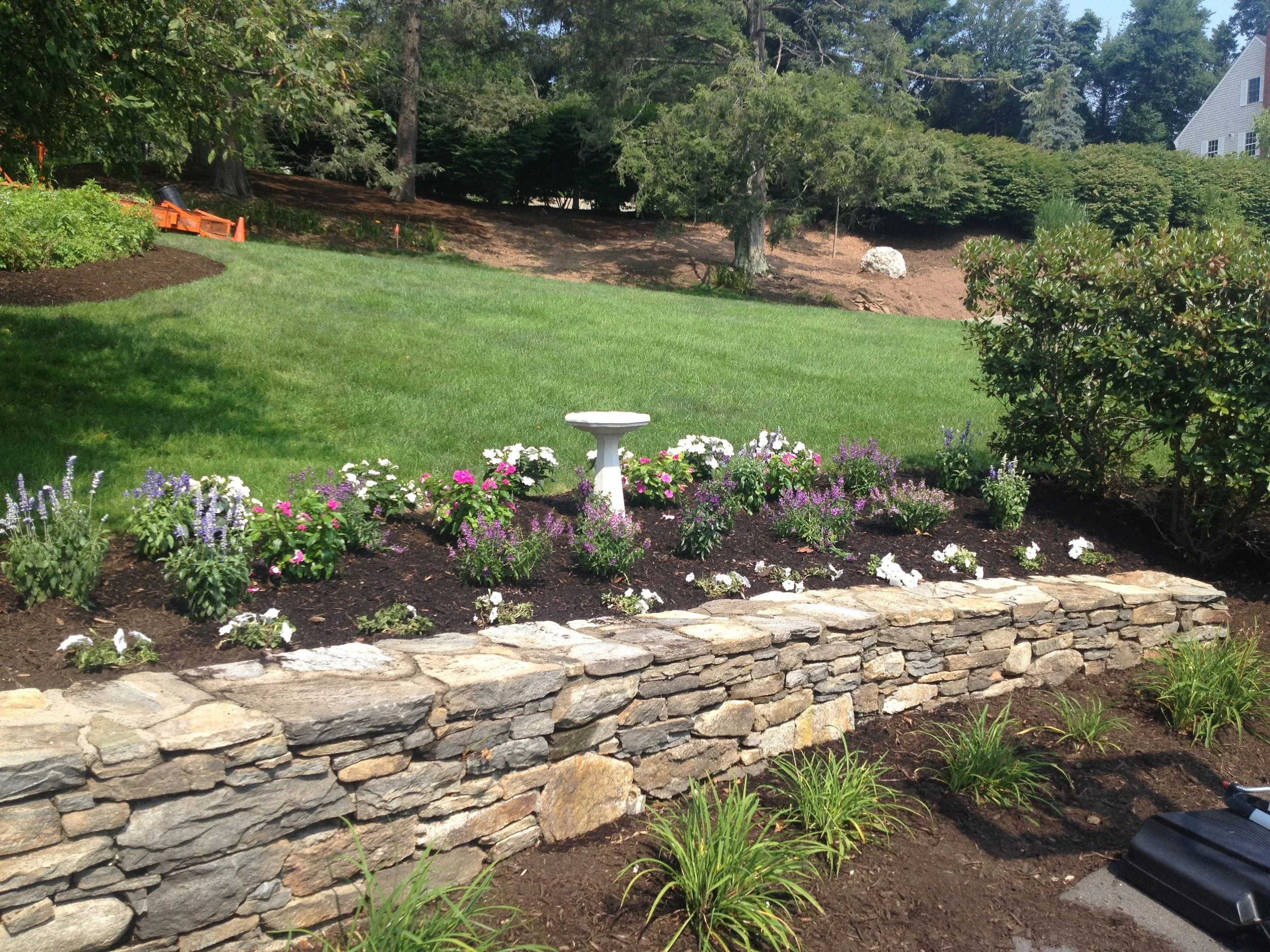 3 Tips for Choosing the Perfect Mulch in West Hartford, CT