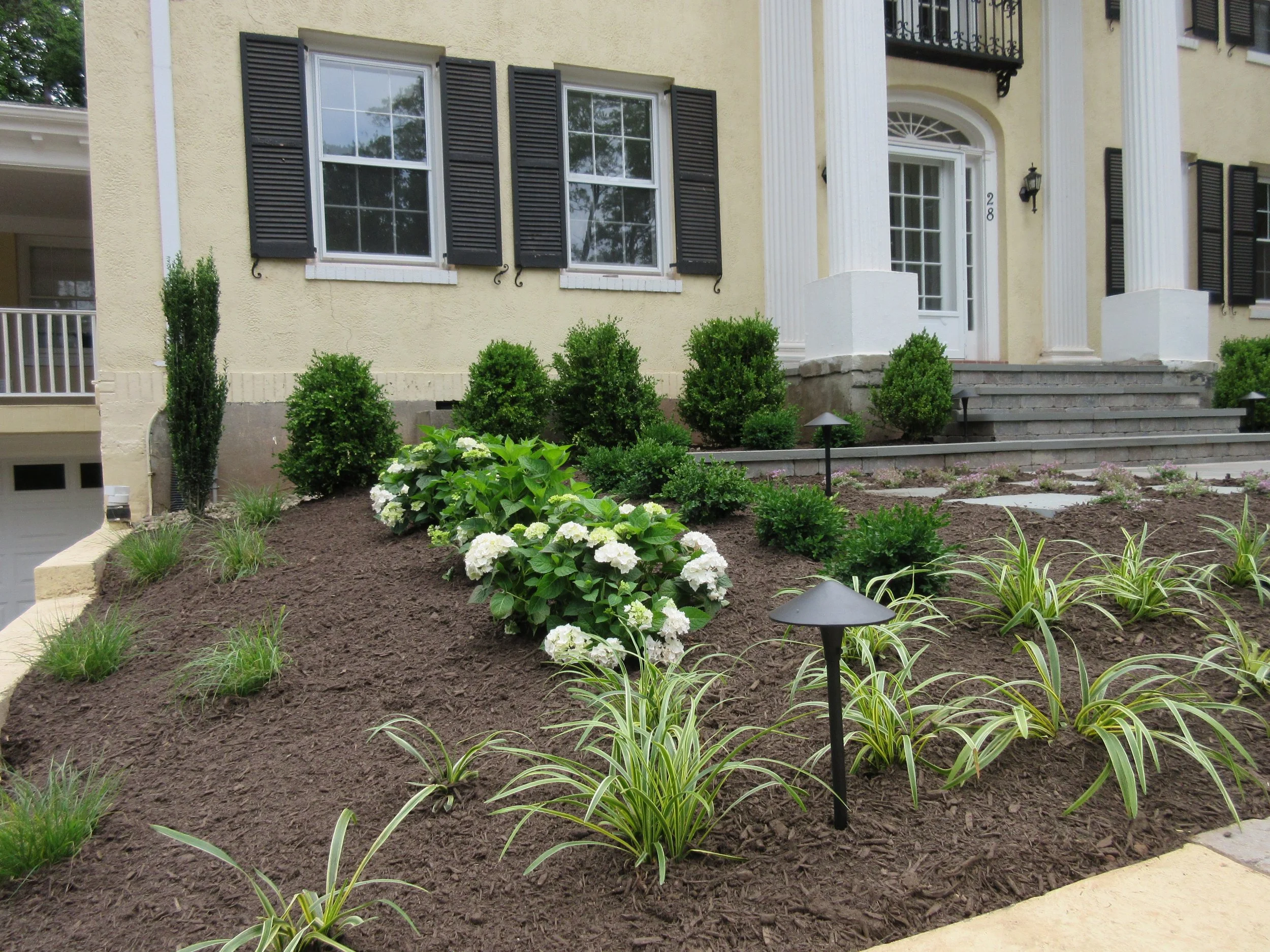 Creating Vibrant Outdoor Spaces with Expert Plantings in Glastonbury and Farmington, CT