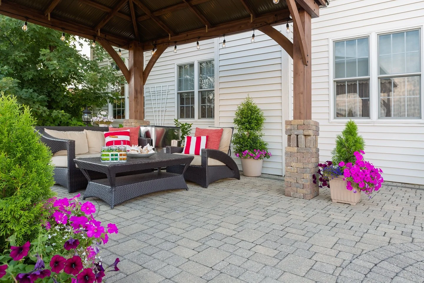 5 Ways Expert Landscaping in Berlin, CT Creates a Cozy Backyard Retreat