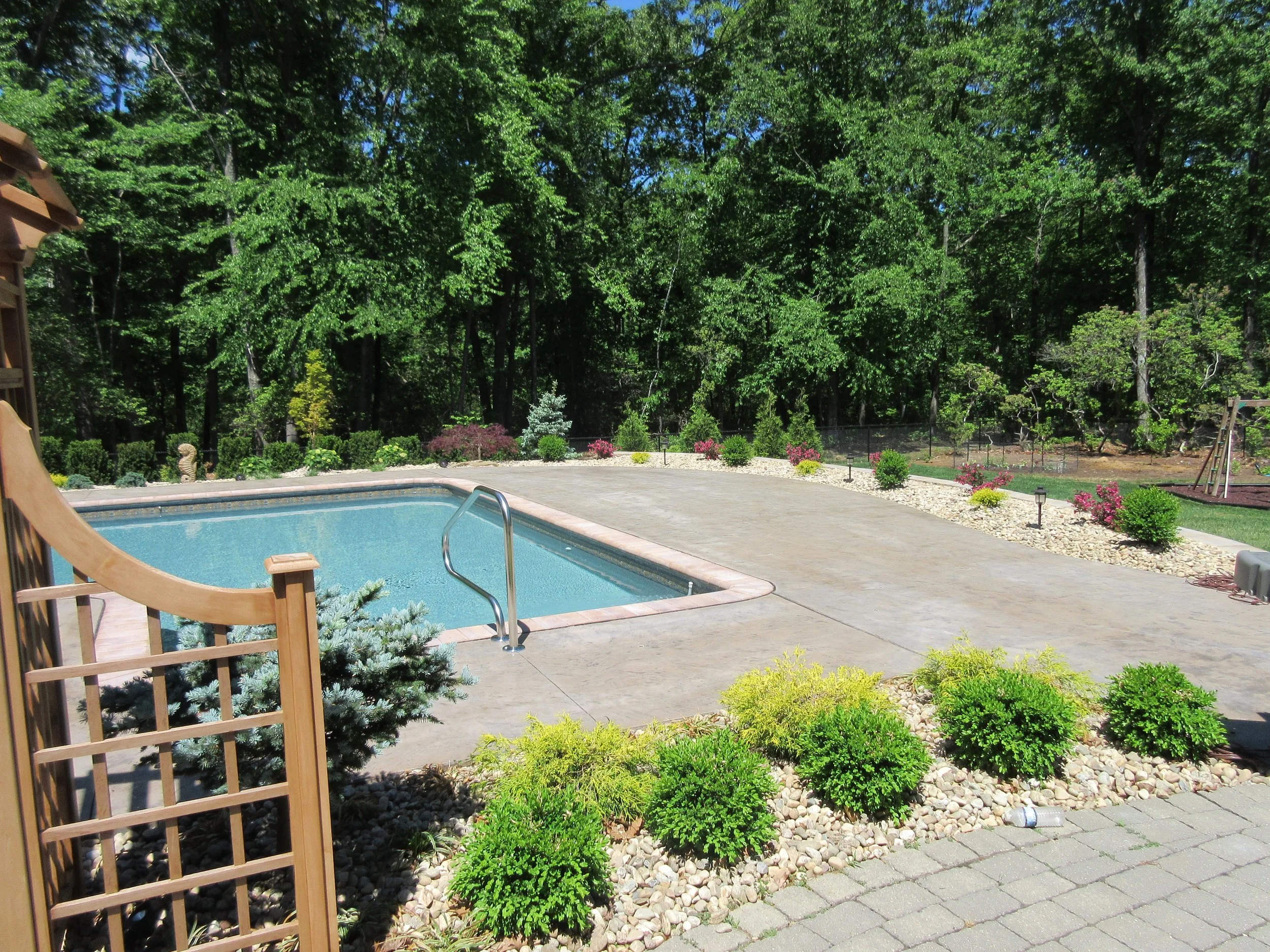 Ready to Upgrade Your Landscaping and Plantings in Simsbury, CT? Find