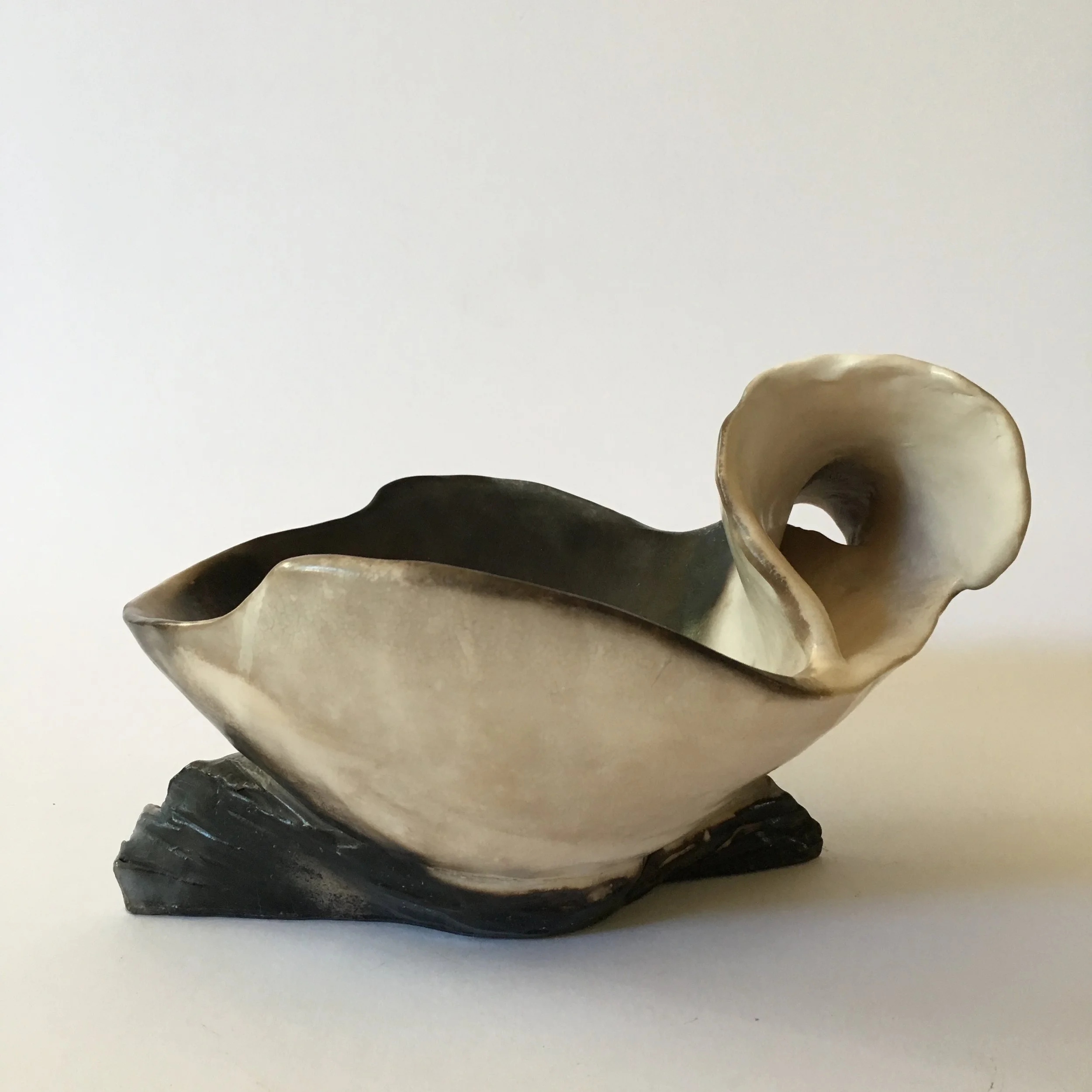 De Berry - S - White Smoke Sculptural Vessel.jpg