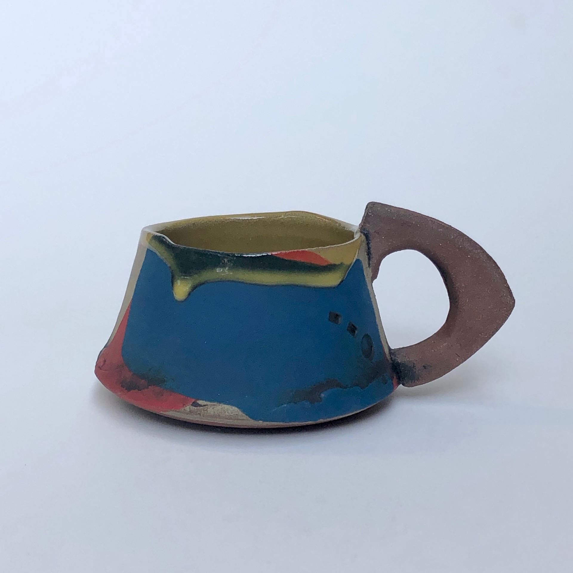 SDB-Blue and Red Mug with Yellow Liner.jpeg