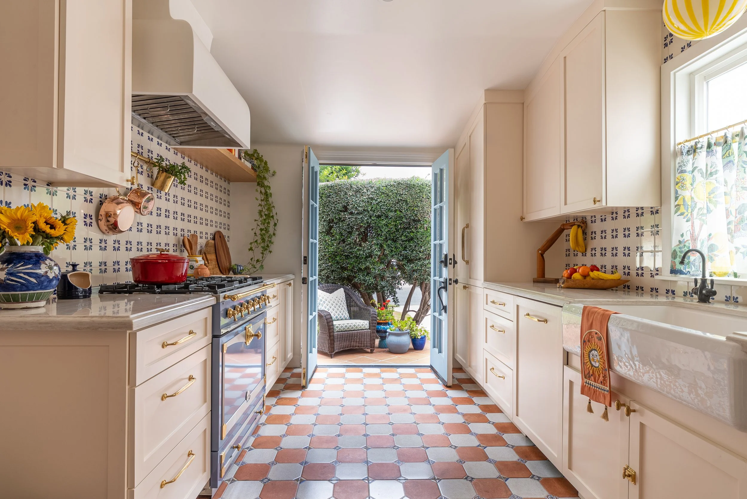 Kitchen_wide_french doors (1).jpg